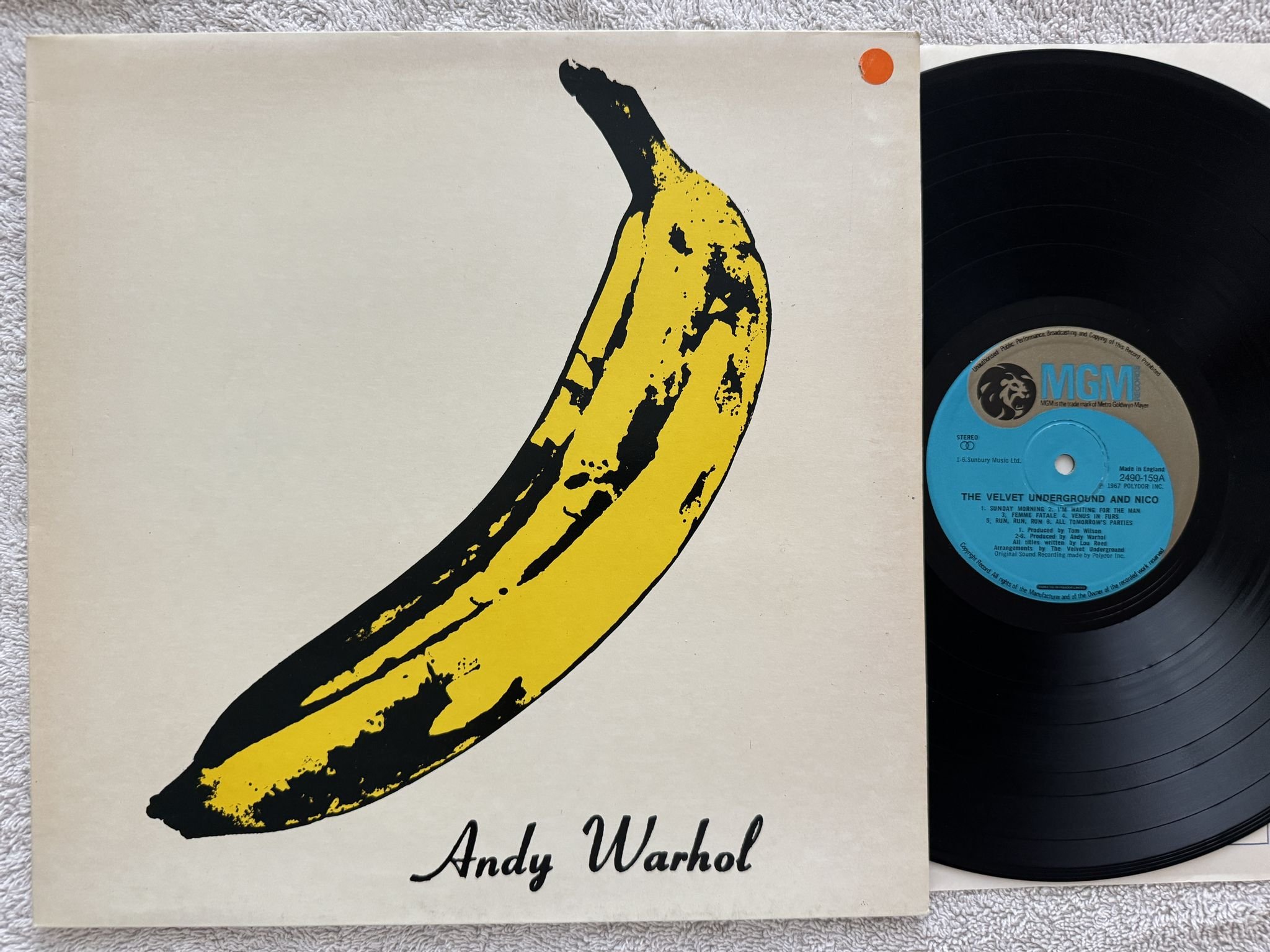 Omslagsbild för skivan THE VELVET UNDERGROUND AND NICO LP -67/71 UK MGM 2315 056 ANDY WARHOL POP ART