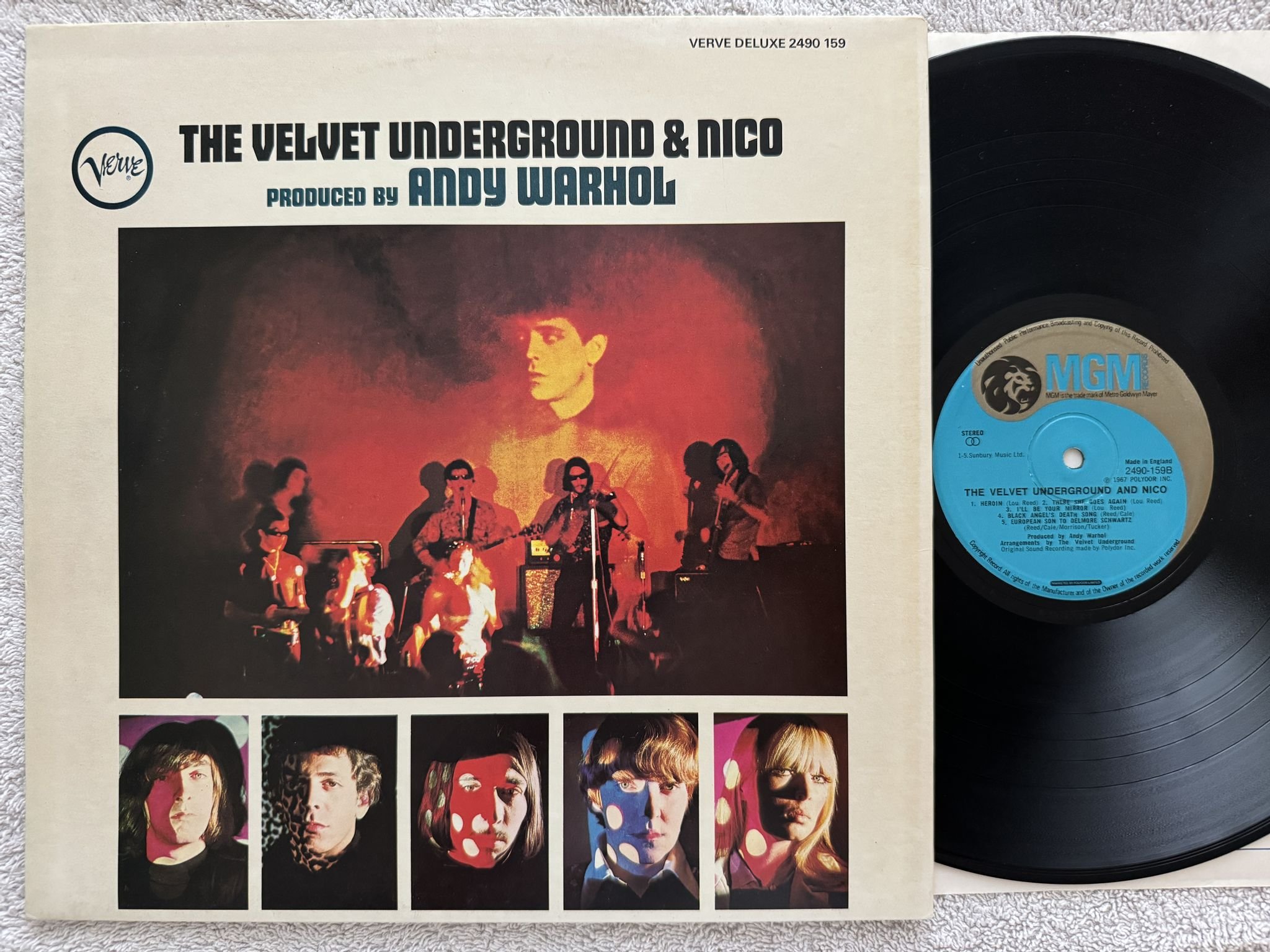 Omslagsbild för skivan THE VELVET UNDERGROUND AND NICO LP -67/71 UK MGM 2315 056 ANDY WARHOL POP ART