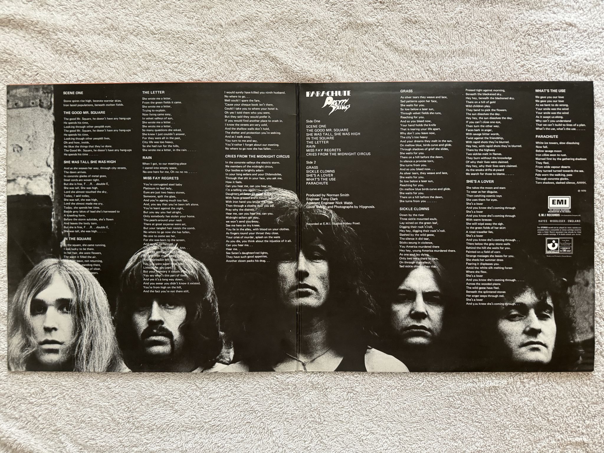 Omslagsbild för skivan PRETTY THINGS parachute LP -70 UK HARVEST SHVL 774 ** PSYCH ROCK **