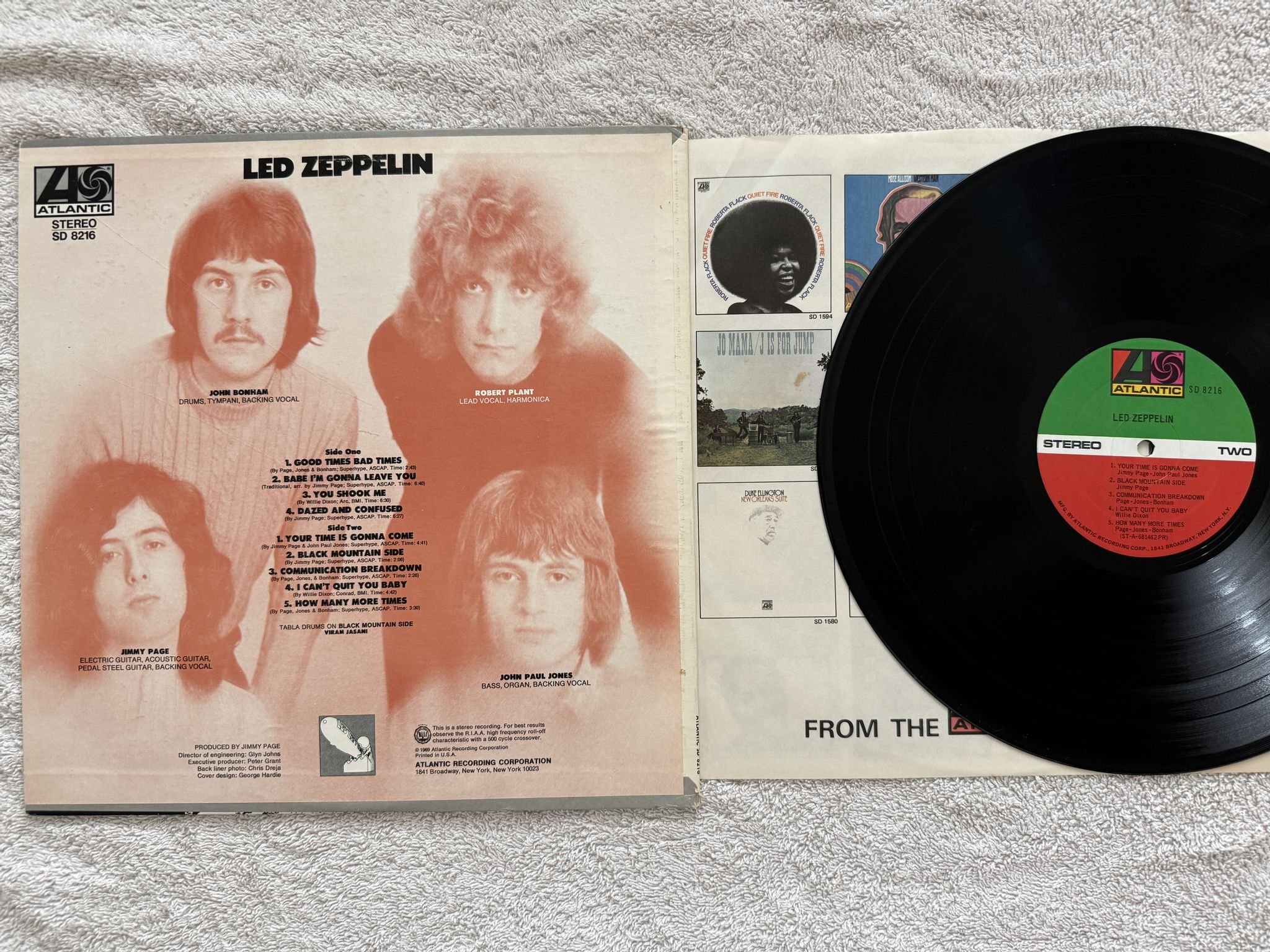 Omslagsbild för skivan LED ZEPPELIN s/t LP US ATLANTIC SD 8216 *** GREY EDGE / BOARDER ***