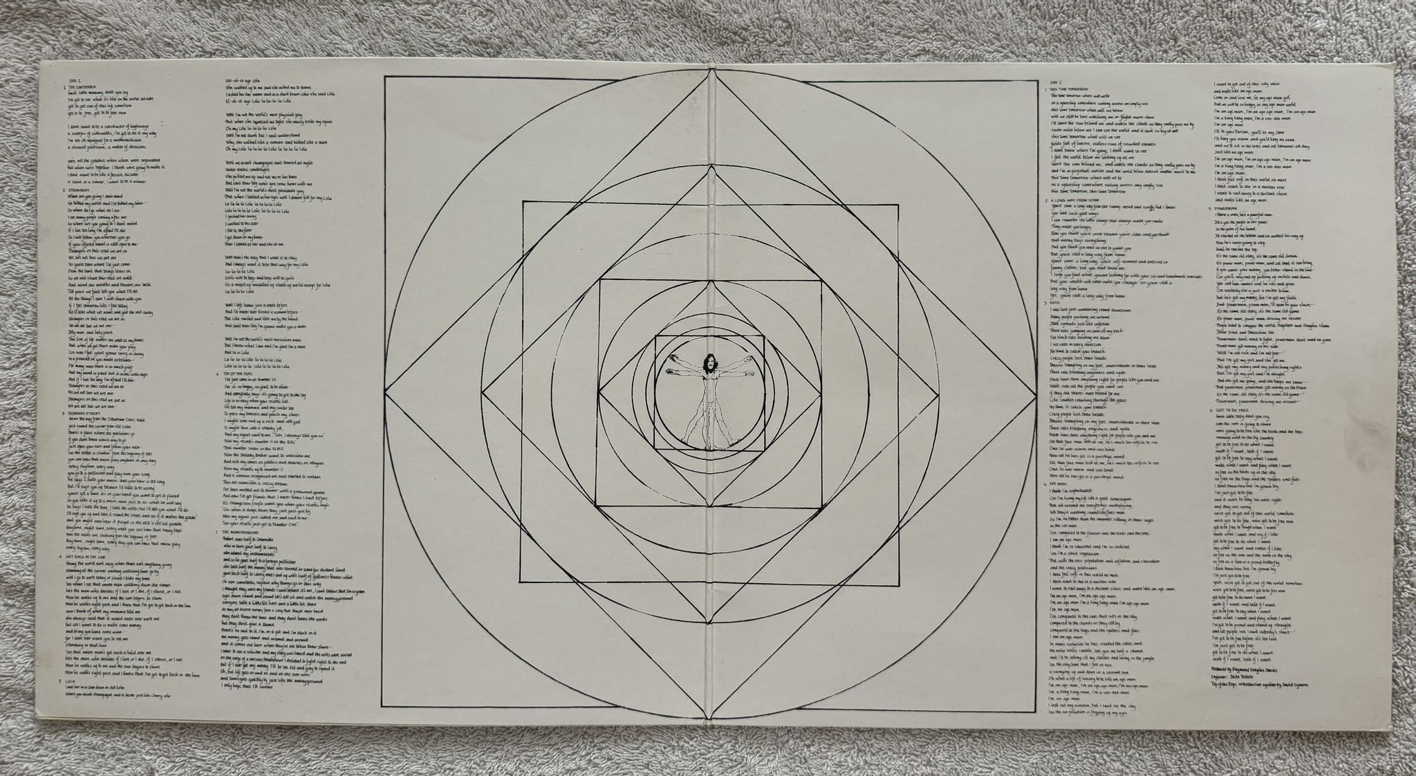 Omslagsbild för skivan KINKS Lola Versus Powerman ... LP -70 UK PYE NSPL 18359 *** PSYCH ROCK ***
