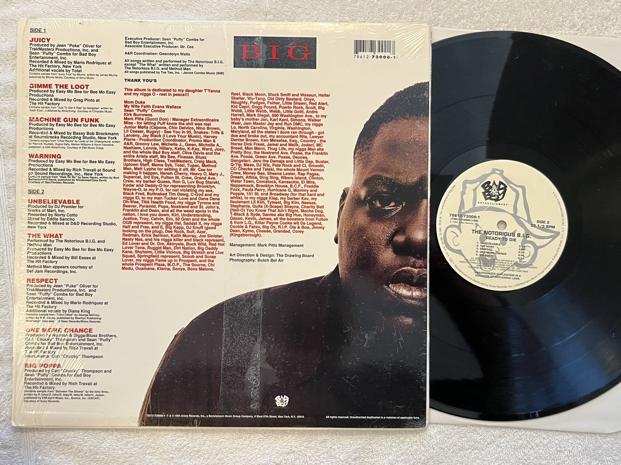 Omslagsbild för skivan THE NOTORIOUS B.I.G. ready to die LP -94 US BAD BOY 78612-73000-1 ** CLASSIC **
