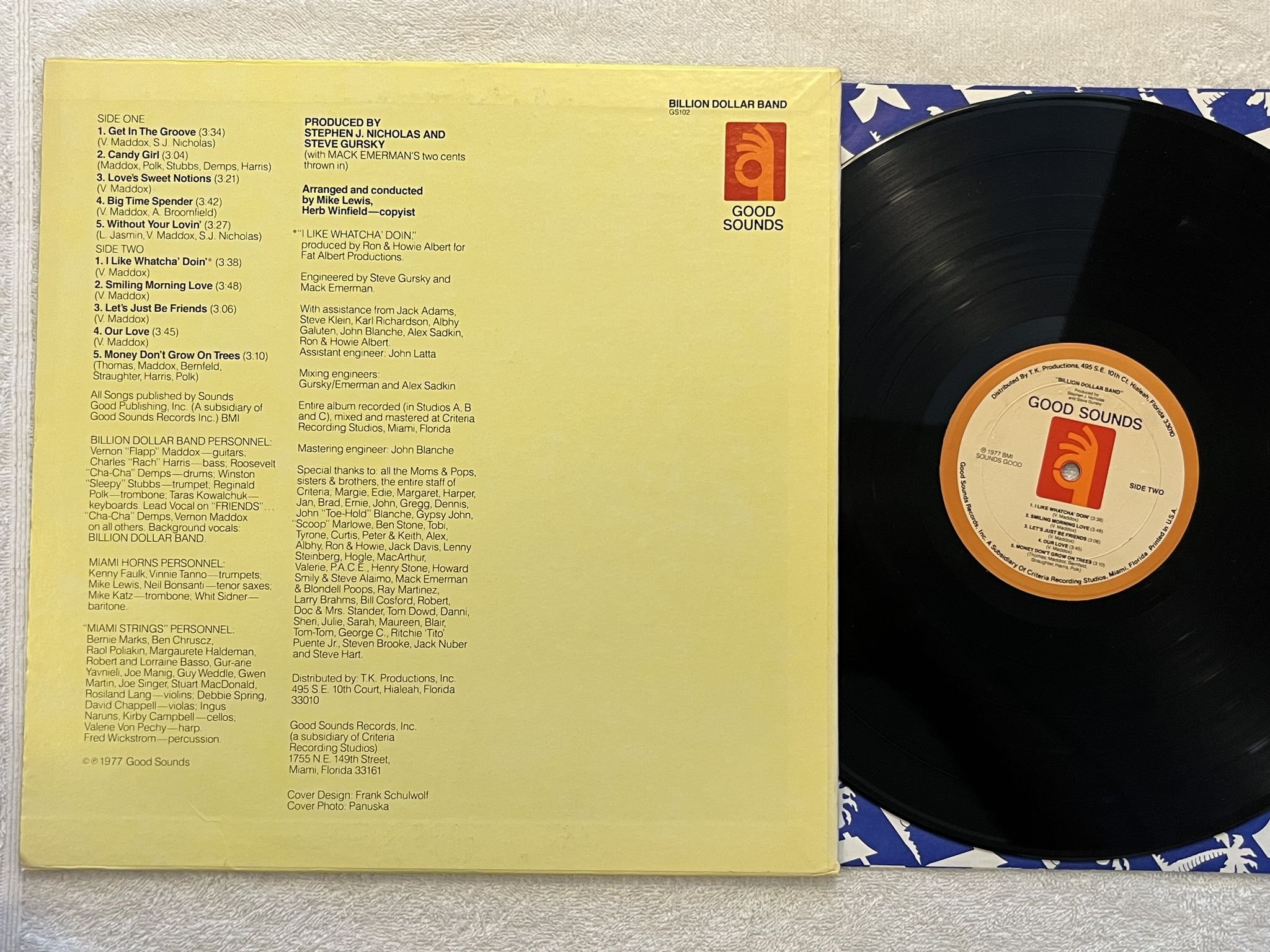 Omslagsbild för skivan BILLION DOLLAR BAND s/t LP -77 US GOOD SOUNDS GS102