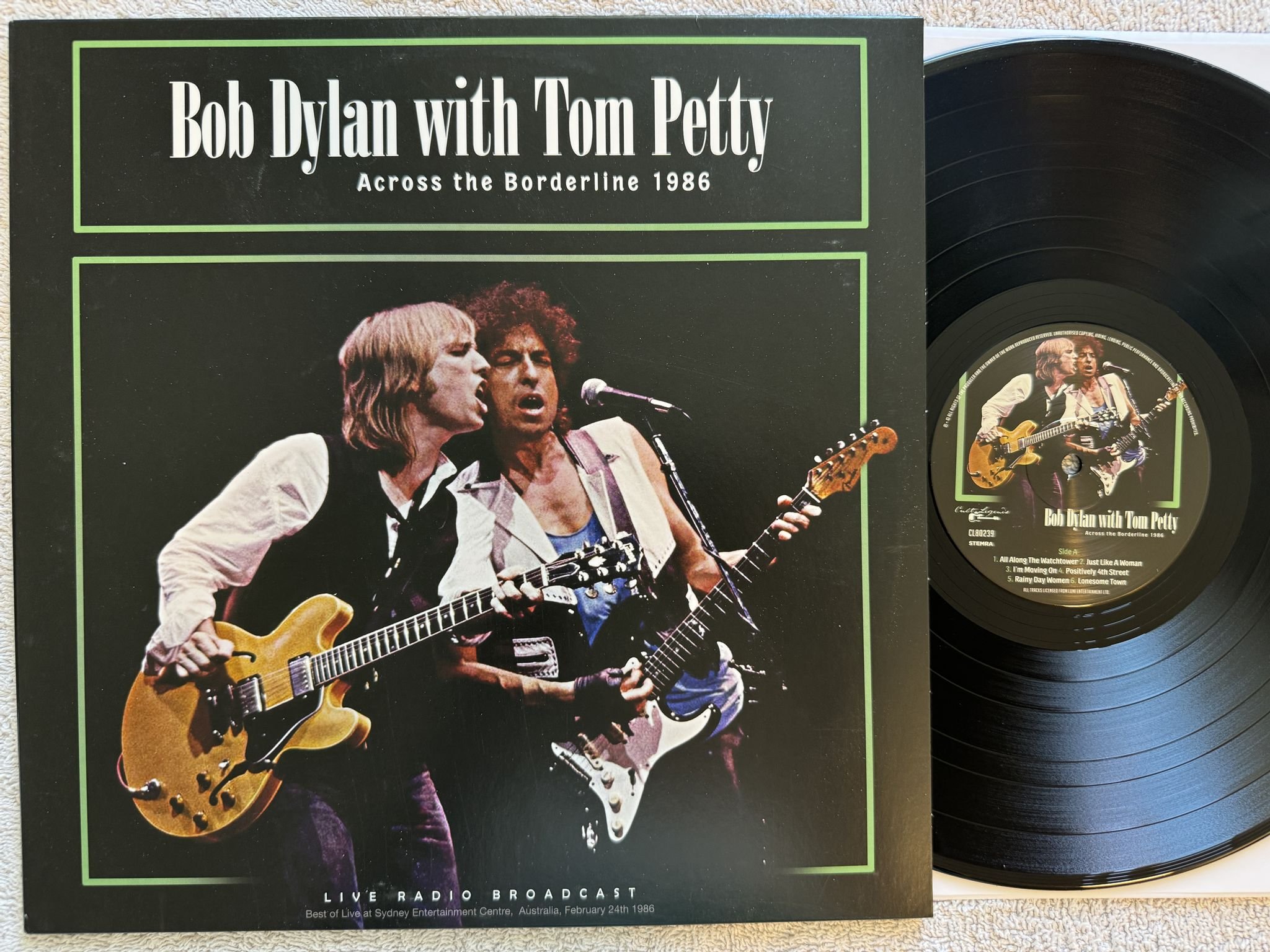 Omslagsbild för skivan BOB DYLAN w/ TOM PETTY Across The Borderline 1986 LP CL80239