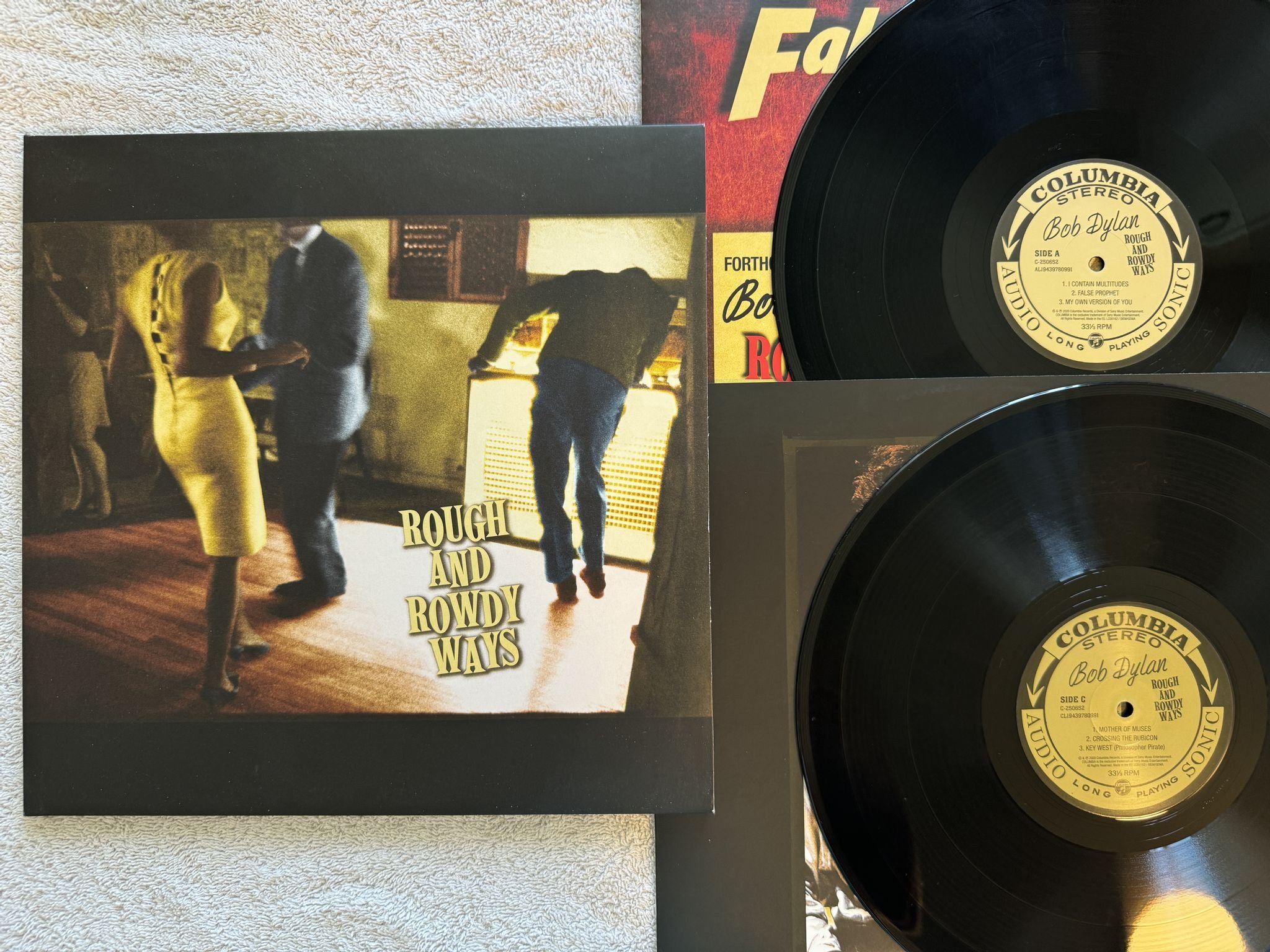 Omslagsbild för skivan BOB DYLAN Rough And Rowdy Ways 2xLP 2023 COLUMBIA 19439780991