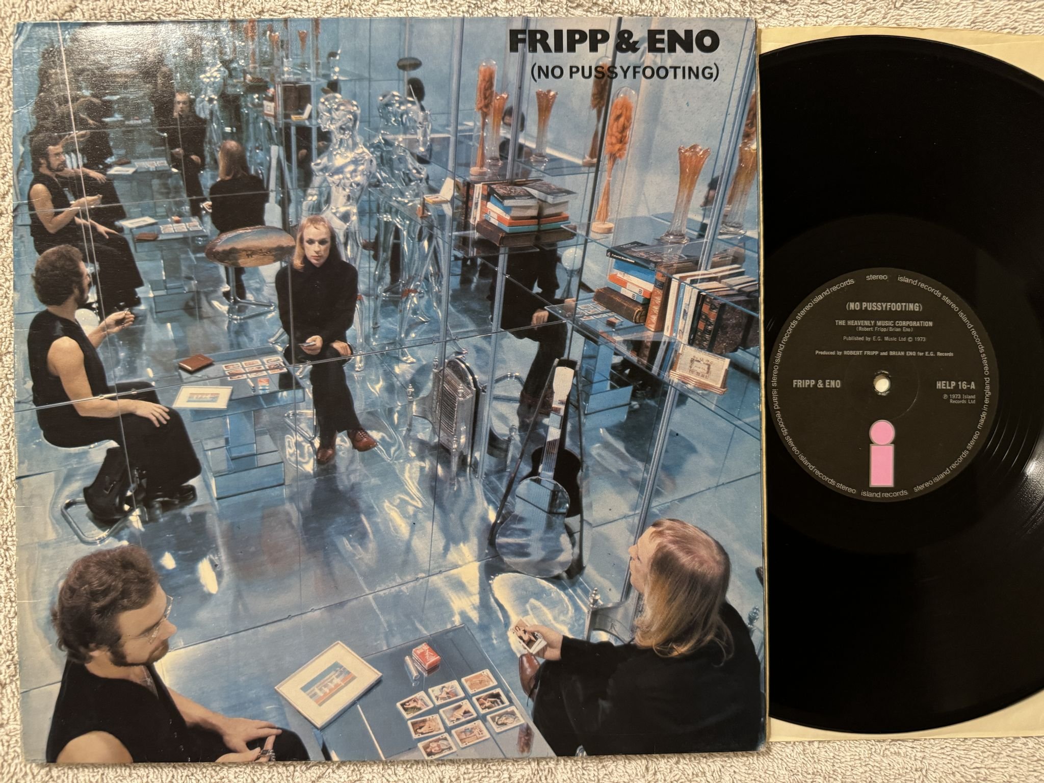Omslagsbild för skivan FRIPP & ENO No Pussyfooting) LP -73 UK ISLAND HELP 16 *** AMBIENT ***