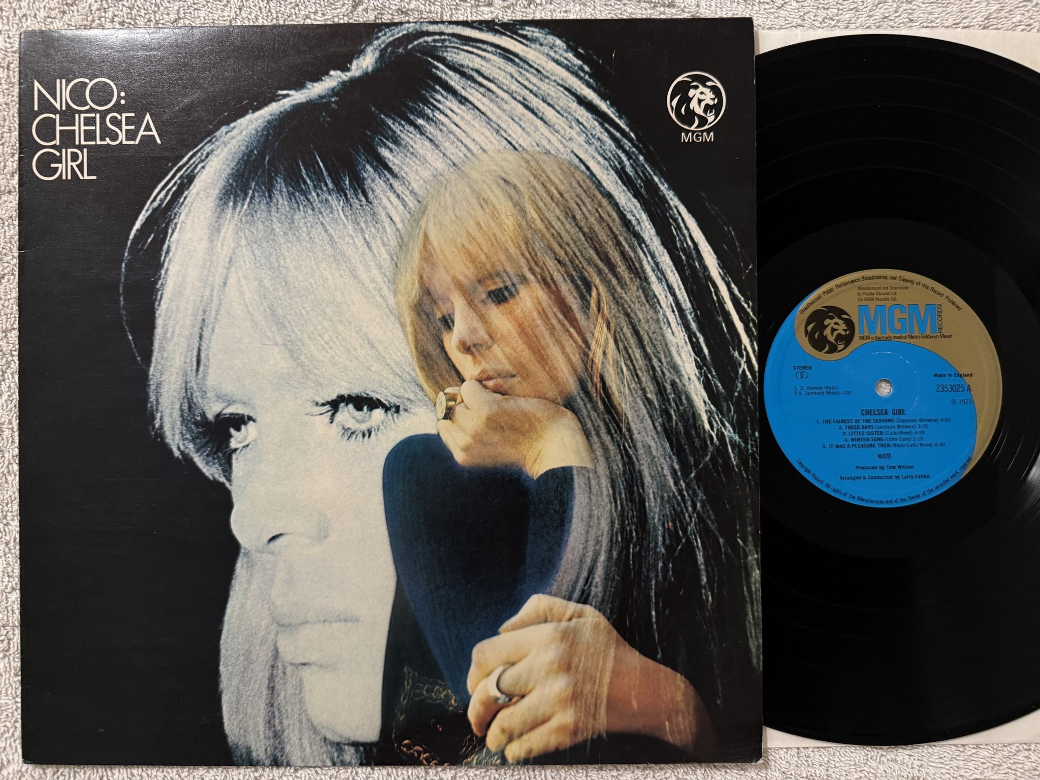 Omslagsbild för skivan NICO Chelsea Girl LP -71 UK MGM 2353 025 ** AVANTGARDE **