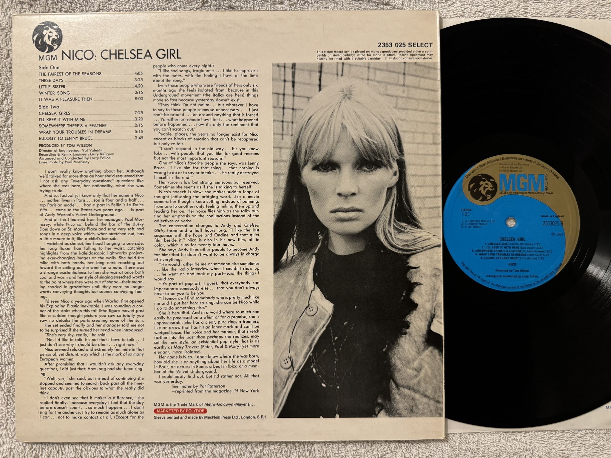 Omslagsbild för skivan NICO Chelsea Girl LP -71 UK MGM 2353 025 ** AVANTGARDE **