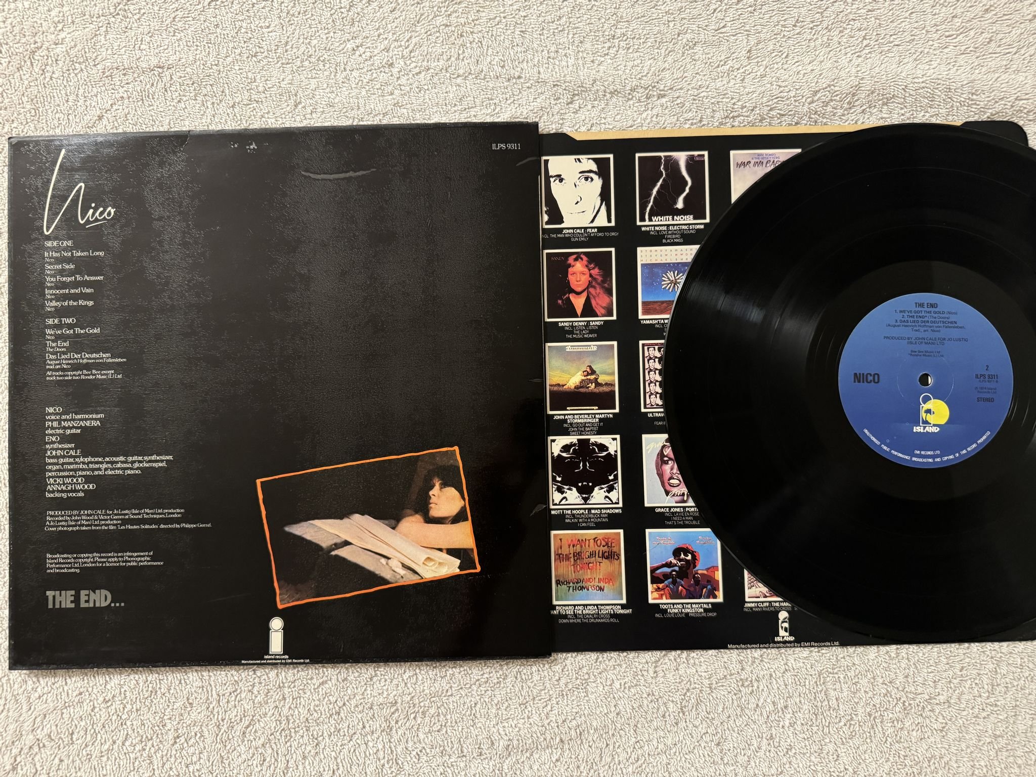 Omslagsbild för skivan NICO the end LP -74 UK ISLAND ILPS 9311 ** AVANTGARDE **
