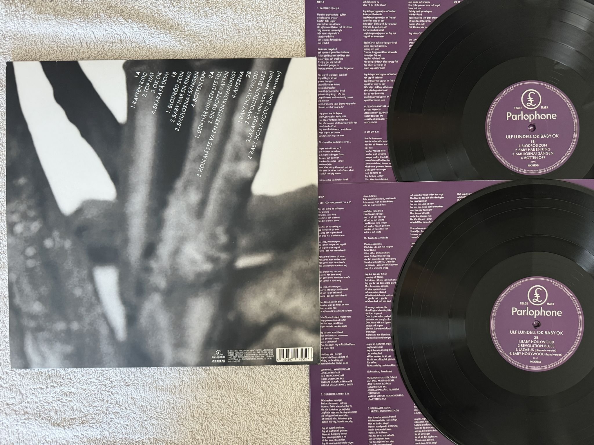 Omslagsbild för skivan ULF LUNDELL Ok Baby Ok 2xLP 2023 PARLOPHONE 5054197485107