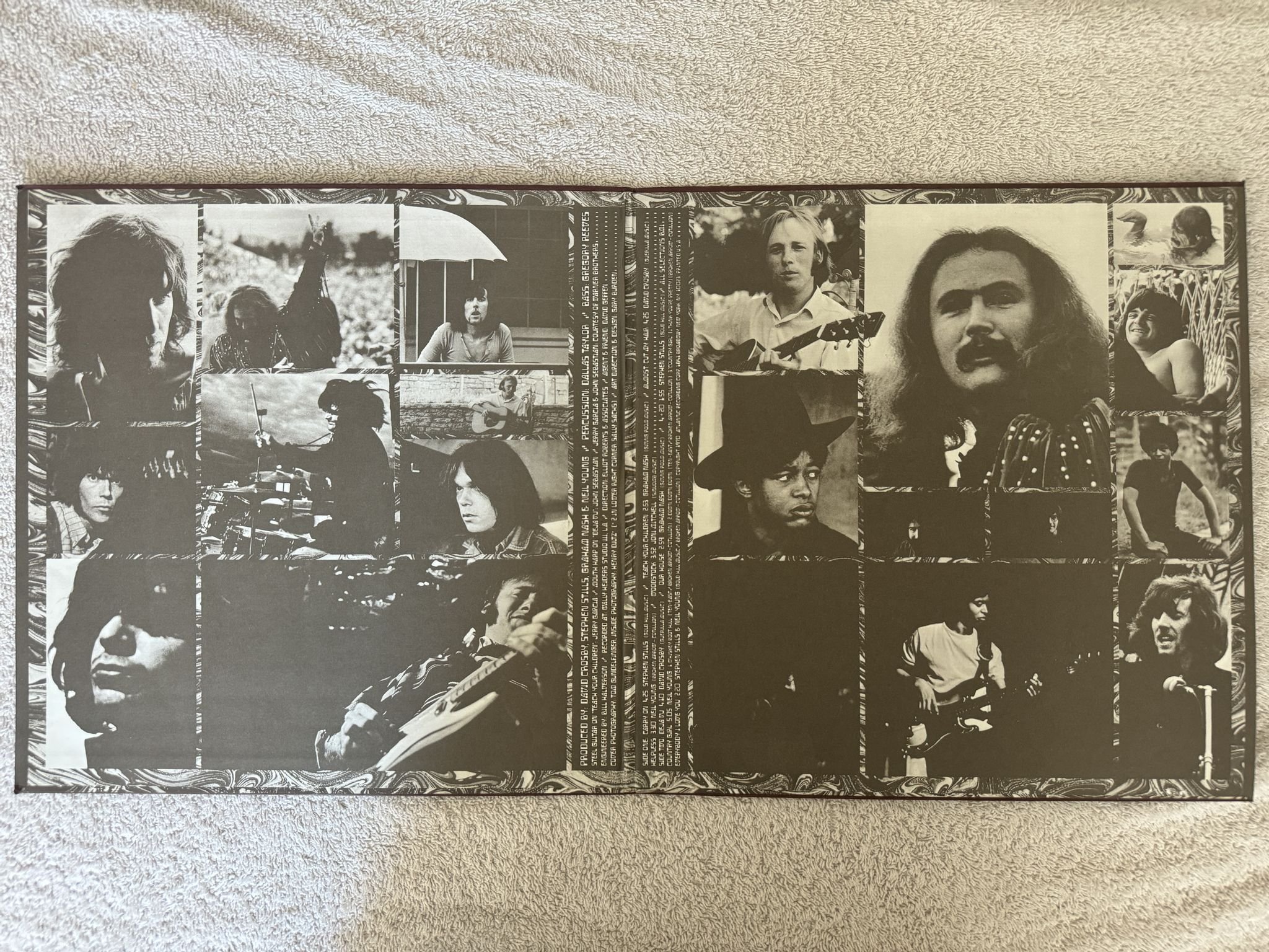 Omslagsbild för skivan CROSBY STILLS NASH & YOUNG deja vu LP US ATLANTIC SD 19118