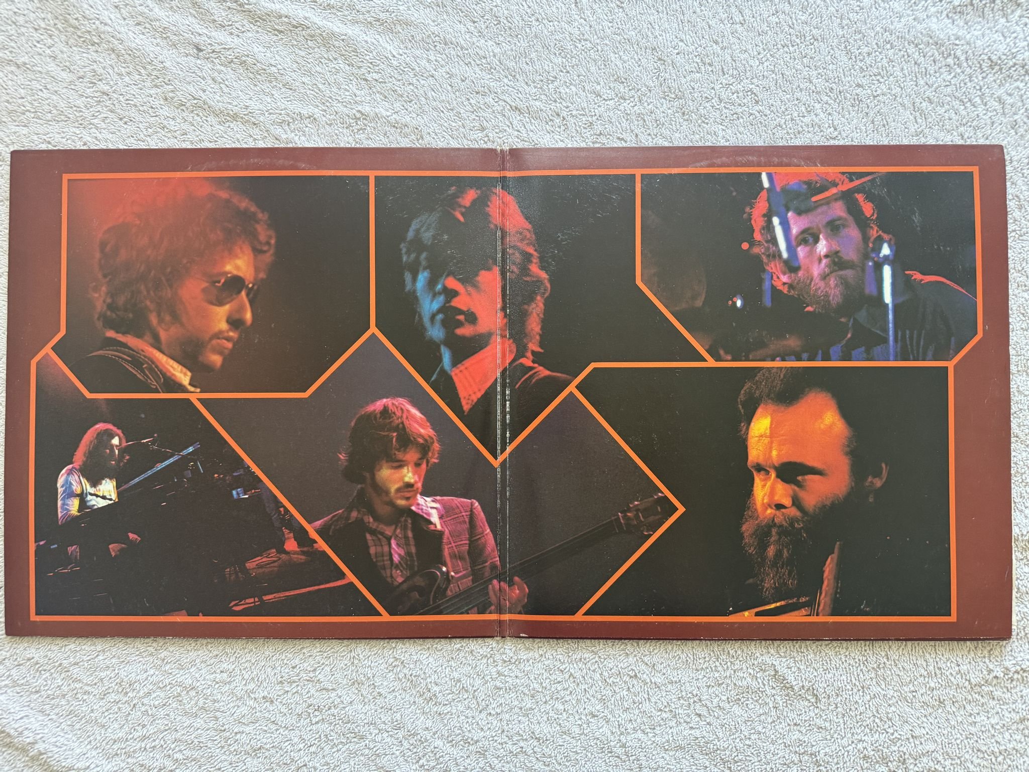 Omslagsbild för skivan BOB DYLAN before the flood 2xLP -74 US ISLAND IDBD-1