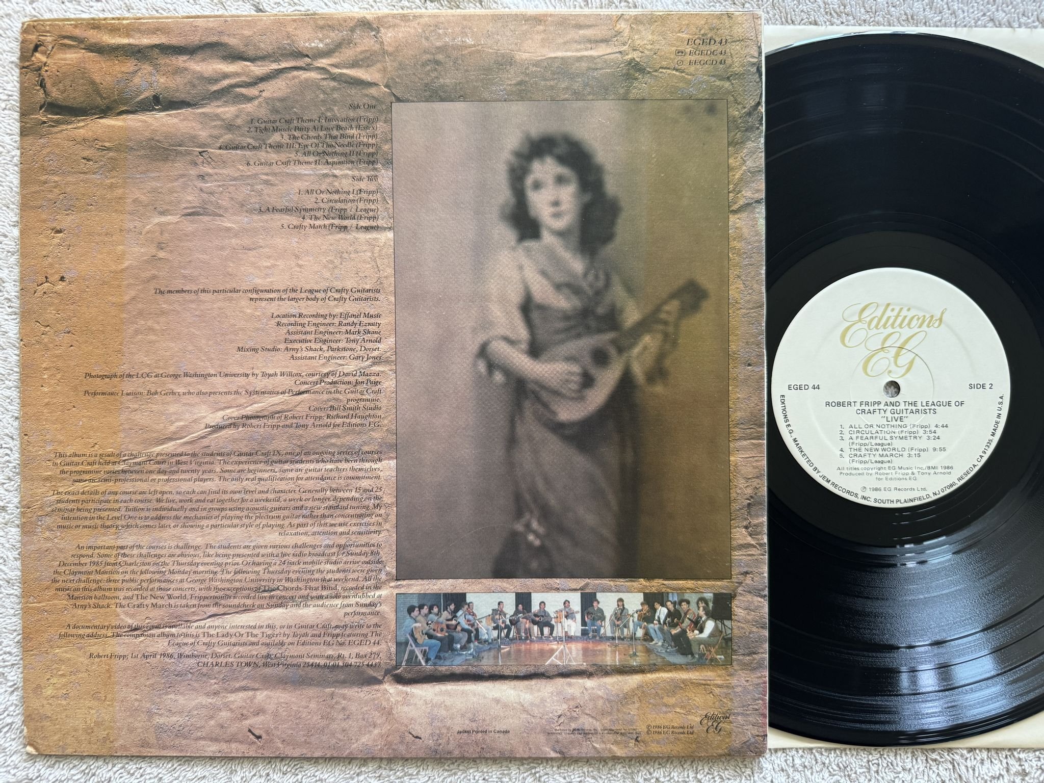 Omslagsbild för skivan ROBERT FRIPP & The League Of Crafty Guitarists – Live! LP EDITIONS EG EGED 43