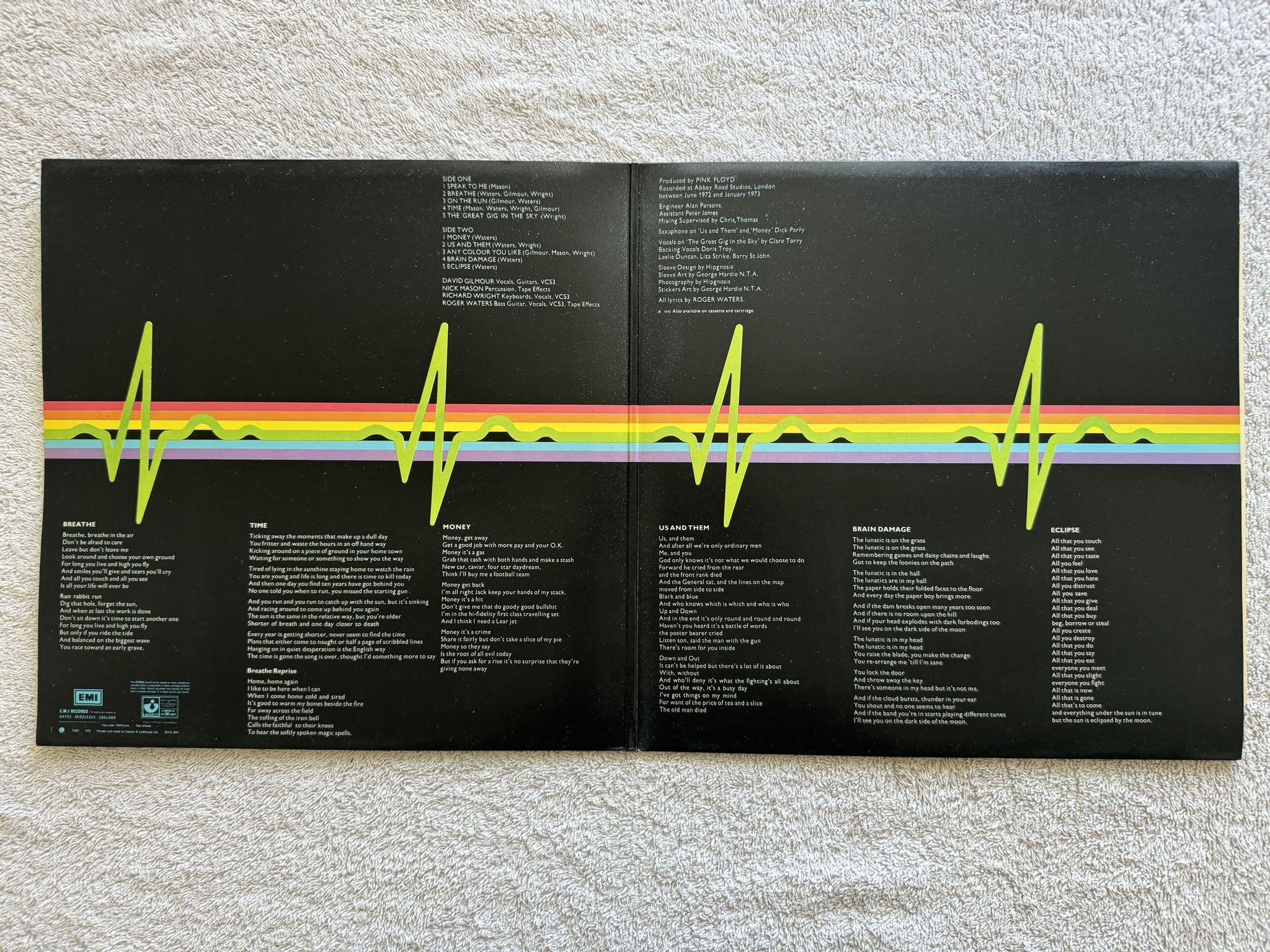 Omslagsbild för skivan PINK FLOYD dark side of the moon LP UK EMI / HARVEST SHVL 804 **COMPLETE **