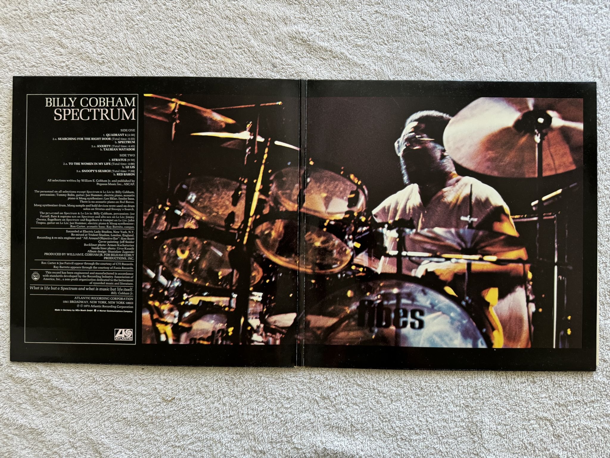 Omslagsbild för skivan BILLY COBHAM spectrum LP re Ger ATLANTIC ATLANTA 40506 *** FUSION CLASSIC ***