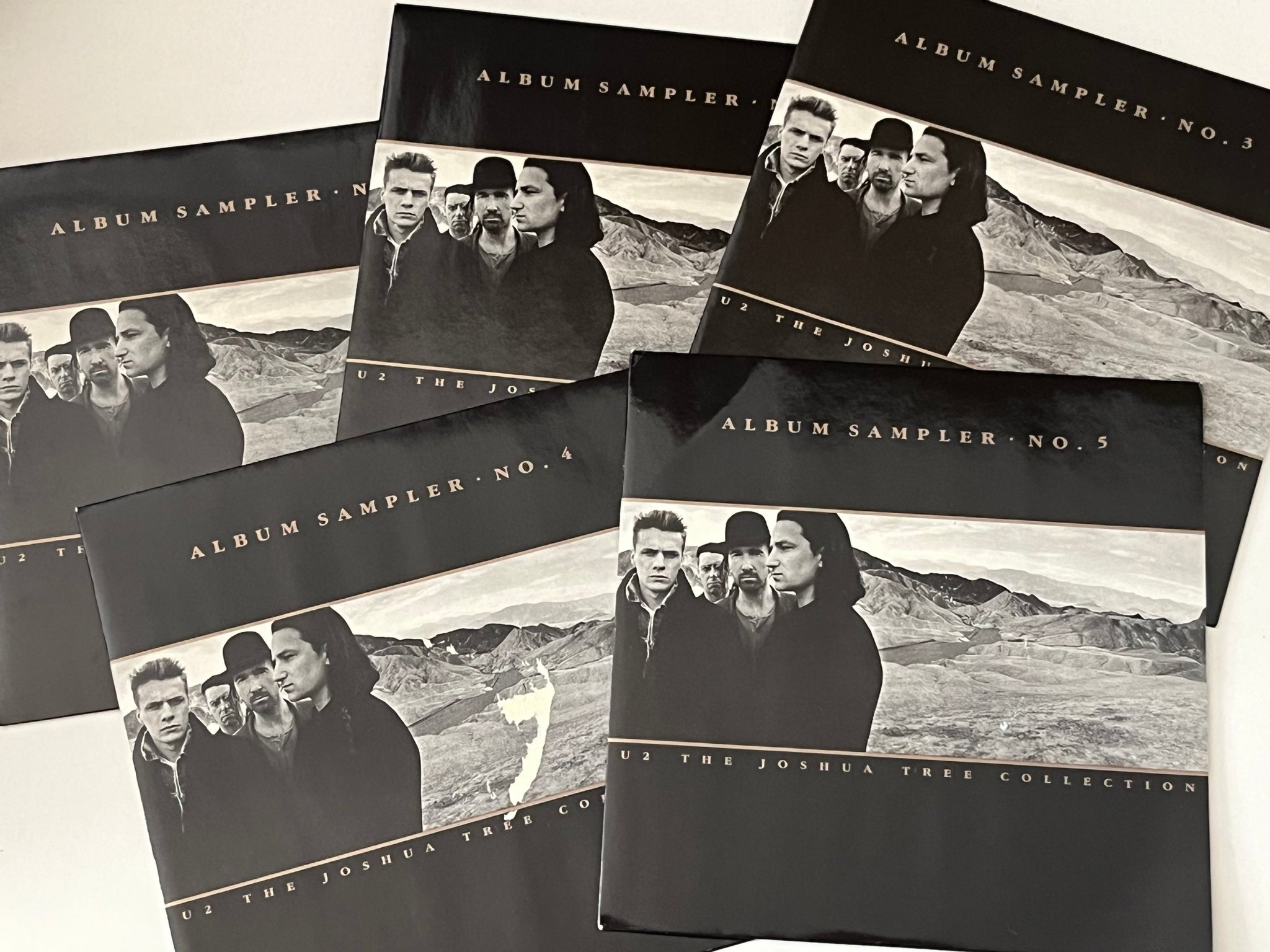 Omslagsbild för skivan U2 Joshua Tree 5x7"single BOX SET -87 UK ISLAND U2 6-1 ** MEGA RARE PROMO **