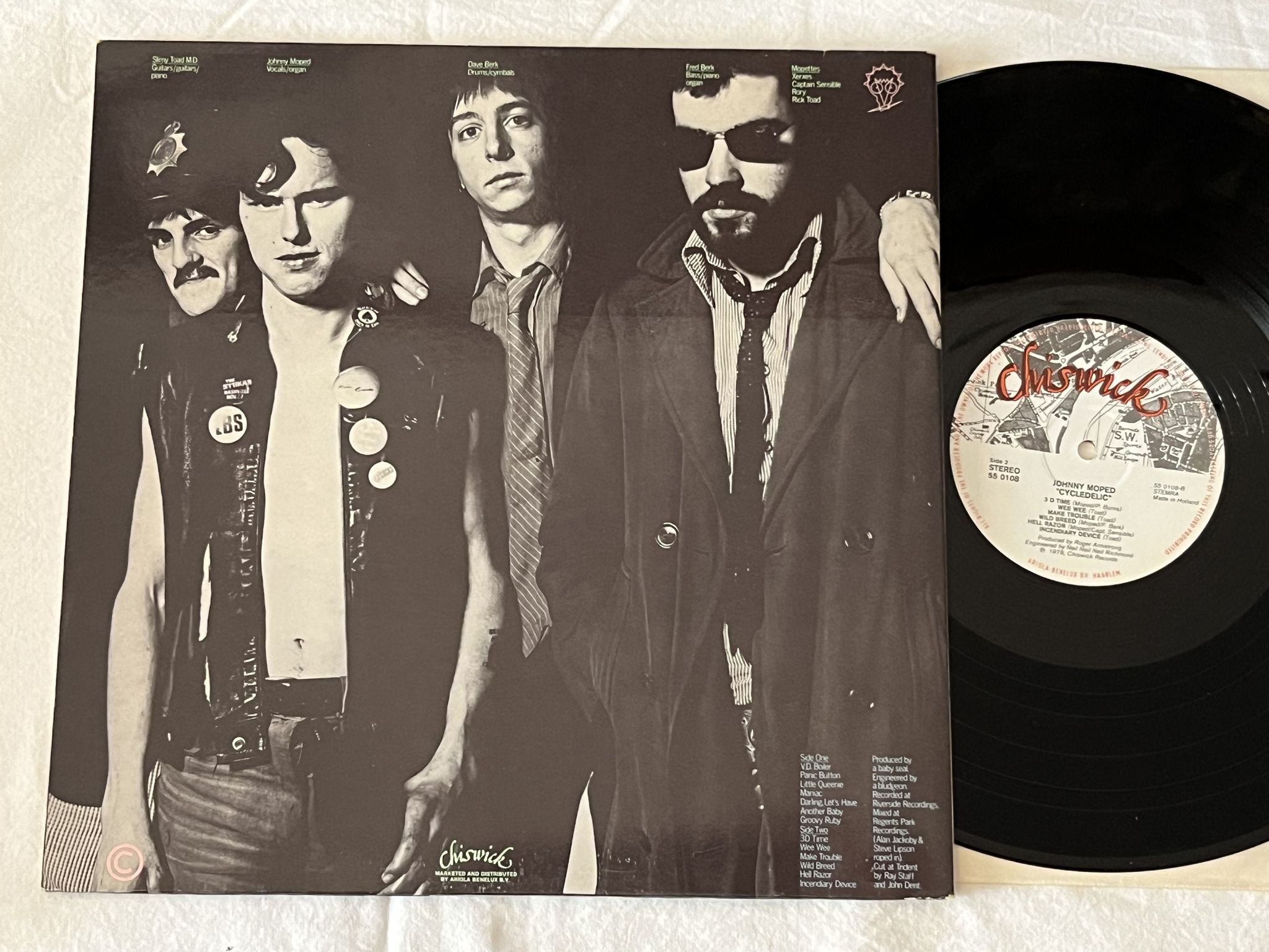 Omslagsbild för skivan JOHNNY MOPED cycledelic LP -78 Hol CHISWICK 55 0108 *** PUNK ROCK ***