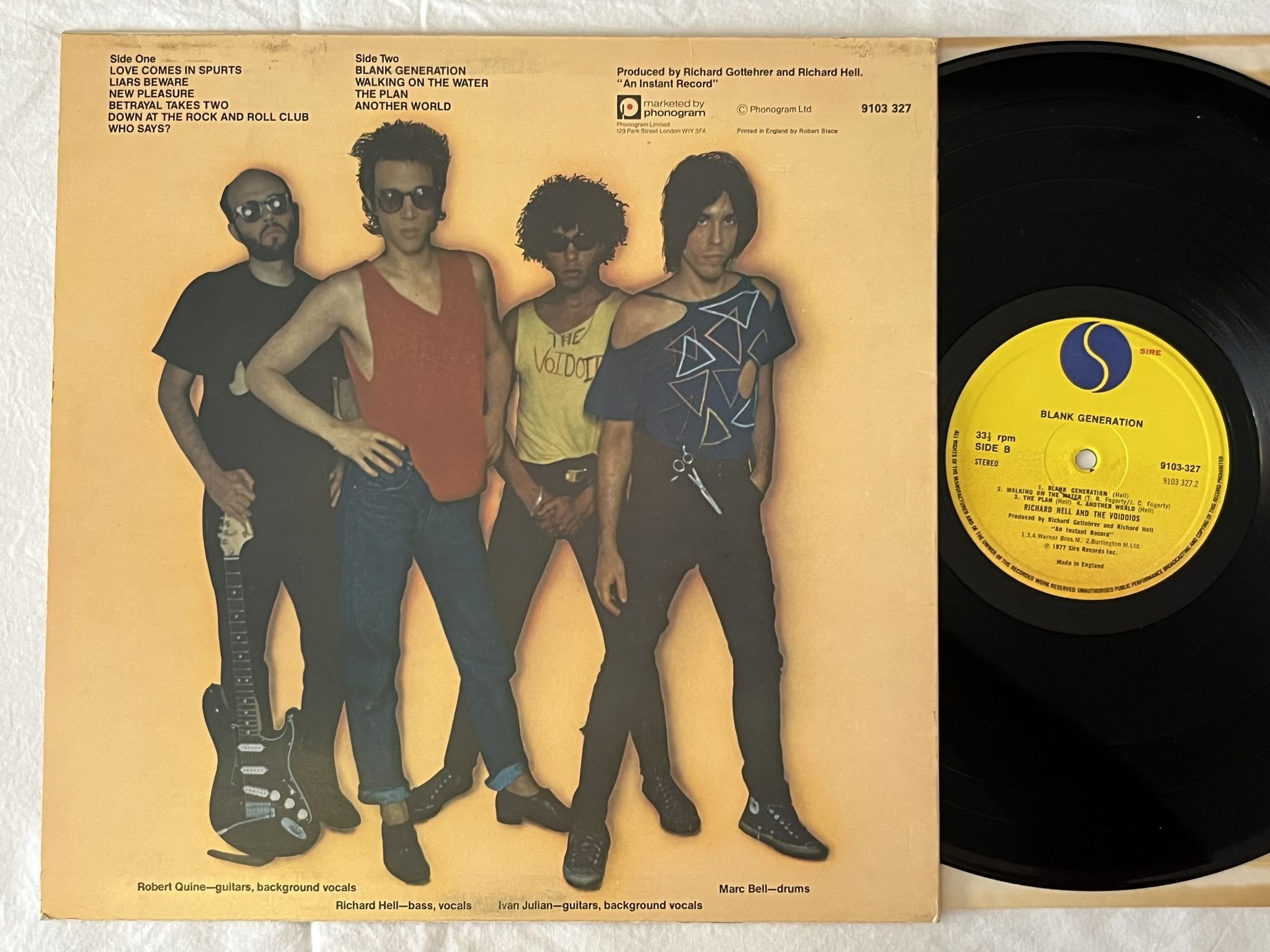 Omslagsbild för skivan RICHARD HELL & THE VOIDOIDS blank generation LP -77 UK SIRE 9103-327