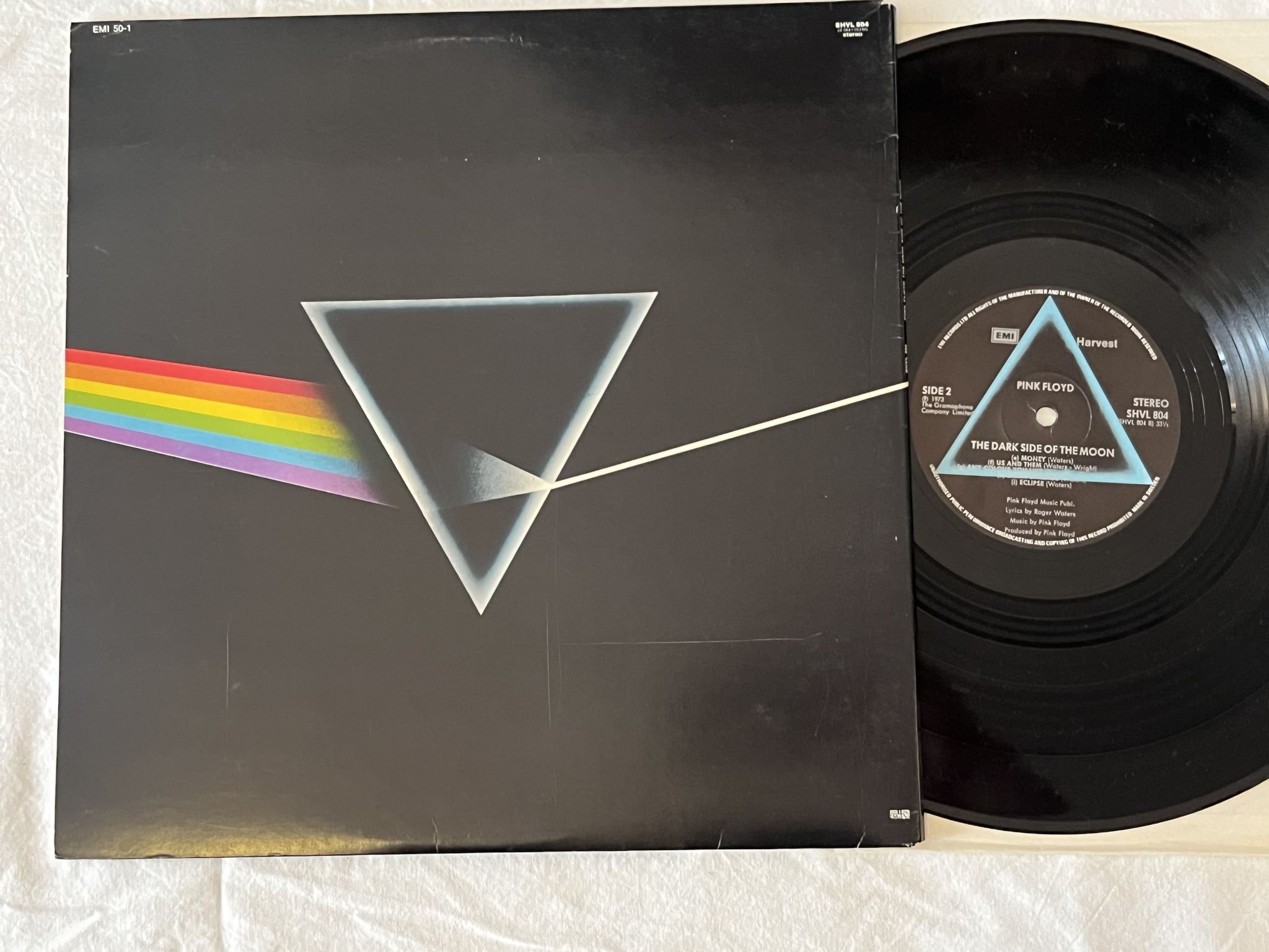 Omslagsbild för skivan PINK FLOYD dark side of the moon LP Swe HARVEST SHVL 804 *** COMPLETE ***