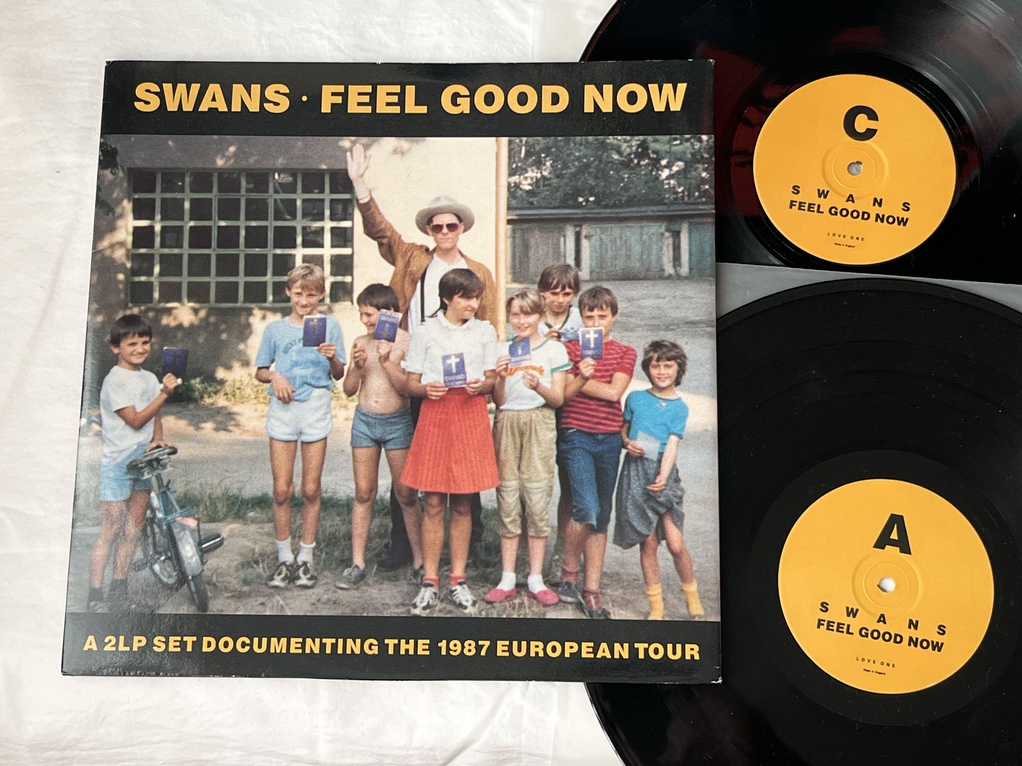 Omslagsbild för skivan SWANS Feel Good Now 2xLP -88 UK LOVE ONE *** POSTER ***