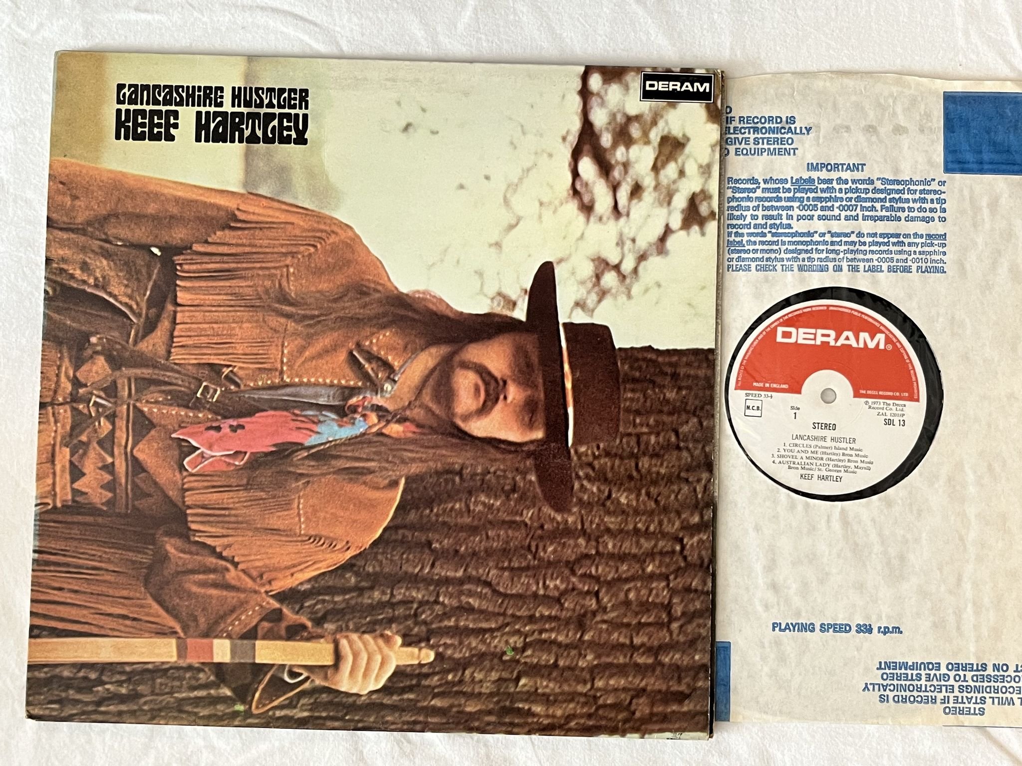 Omslagsbild för skivan KEEF HARTLEY Lancashire Hustler LP -73 UK DERAM SDL 13