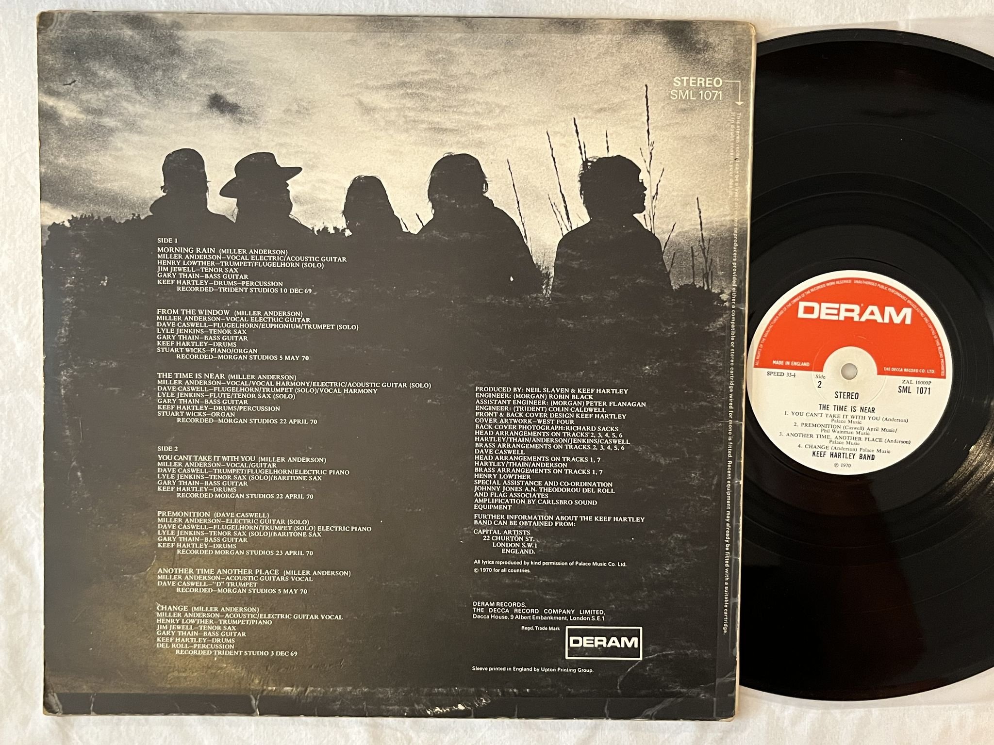 Omslagsbild för skivan KEEF HARTLEY BAND the time is near LP -70 UK DERAM SML 1071