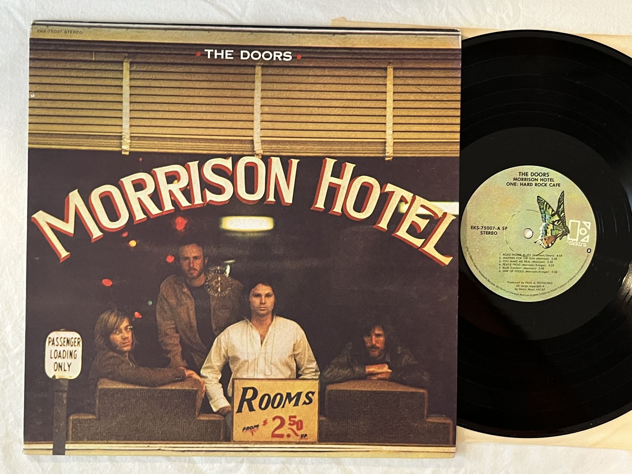 Omslagsbild för skivan THE DOORS Morrison Hotel LP US ELEKTRA EKS 75007 SP