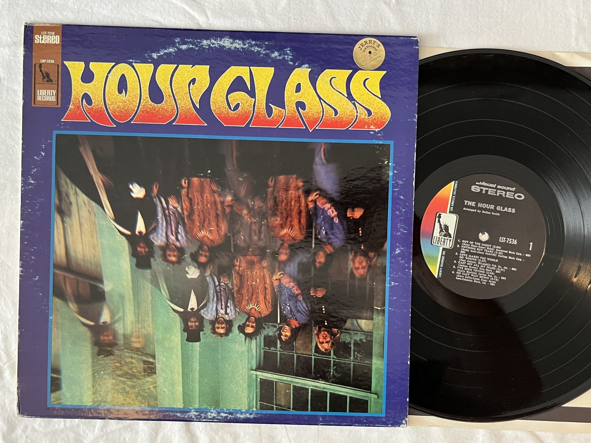 Omslagsbild för skivan HOUR GLASS s/t LP -67 US LIBERTY LST-7536