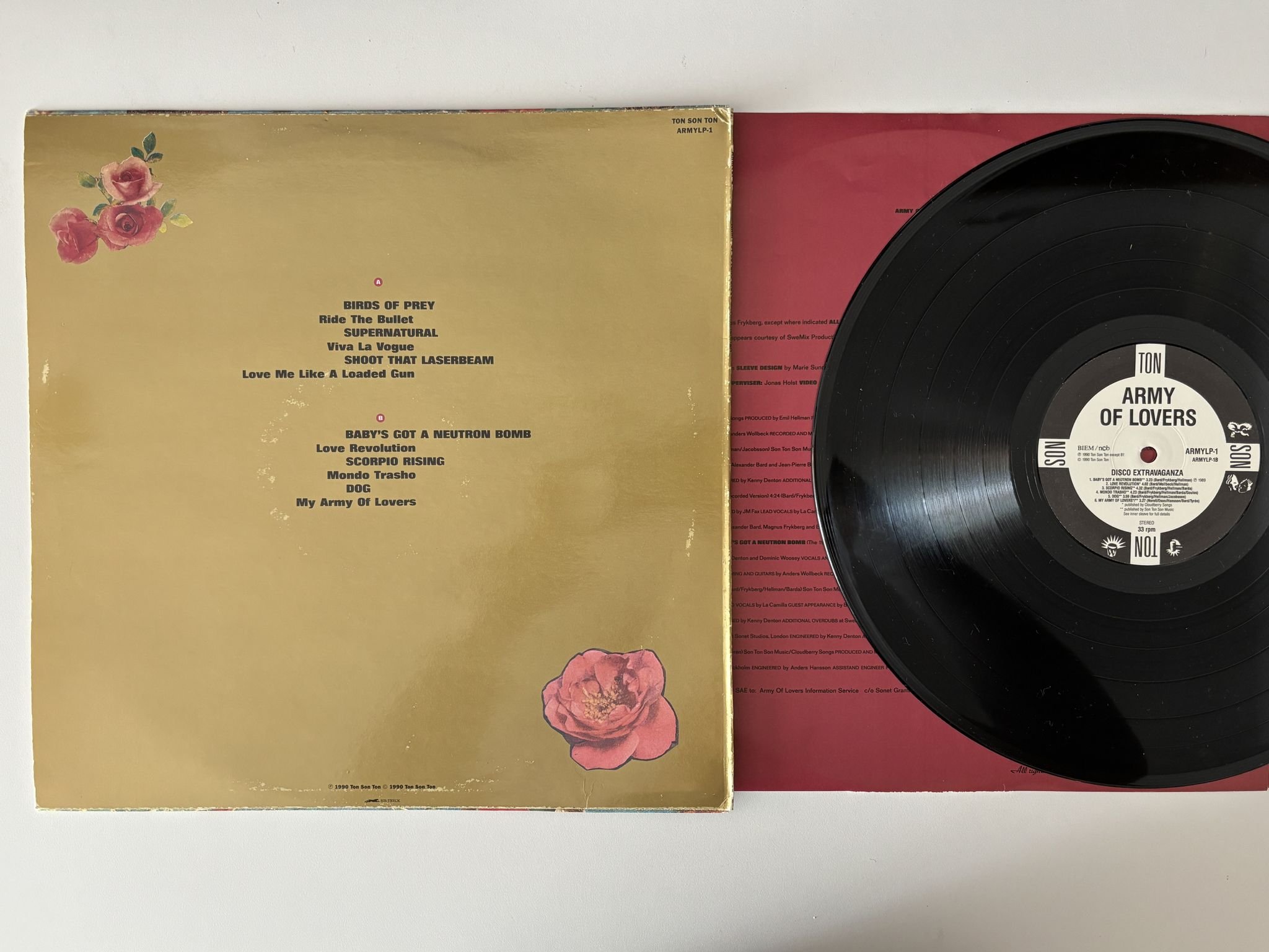 Omslagsbild för skivan ARMY OF LOVERS Disco Extravaganza LP -90 TON SON TON ARMYLP-1