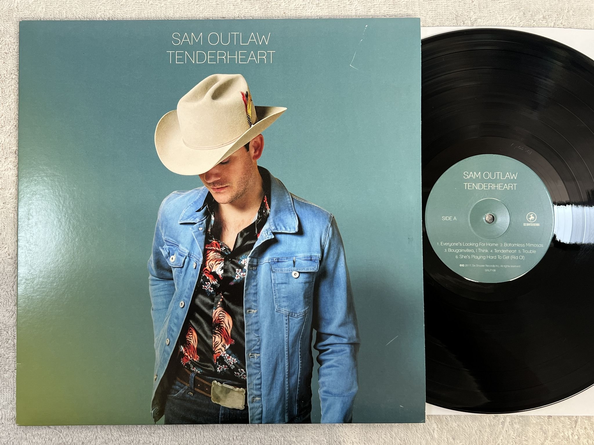 Omslagsbild för skivan SAM OUTLAW Tenderheart LP 2017 SIX SHOOTER SIXLP106
