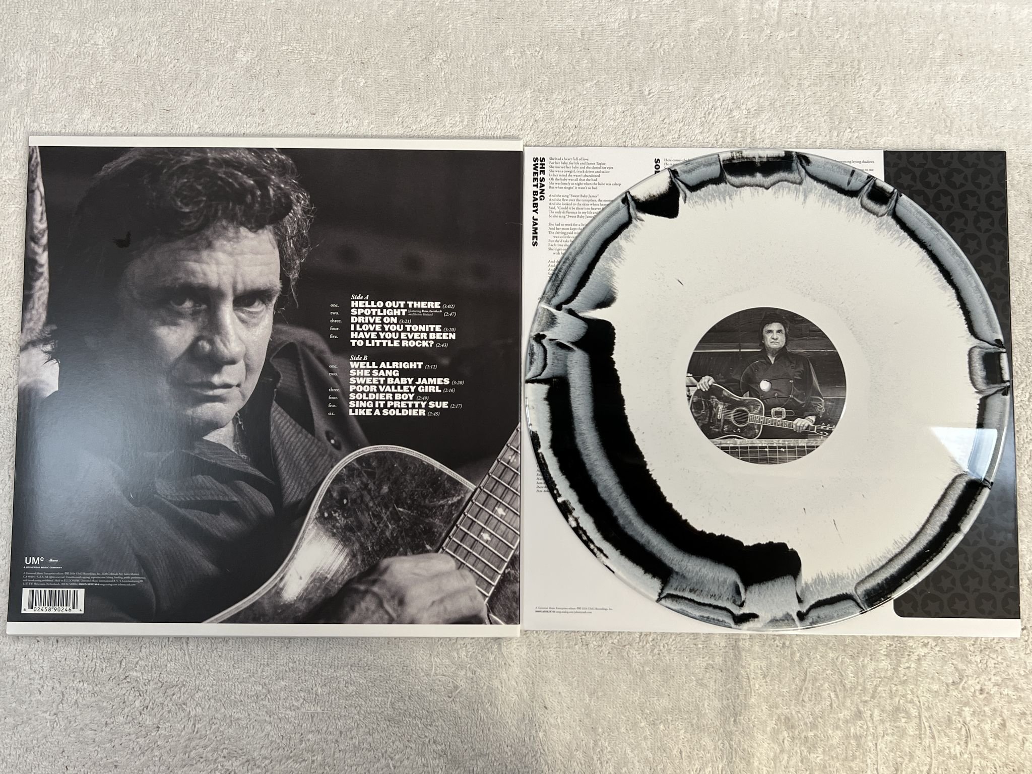 Omslagsbild för skivan JOHNNY CASH songwriter LP 2024 UME 00602458902464