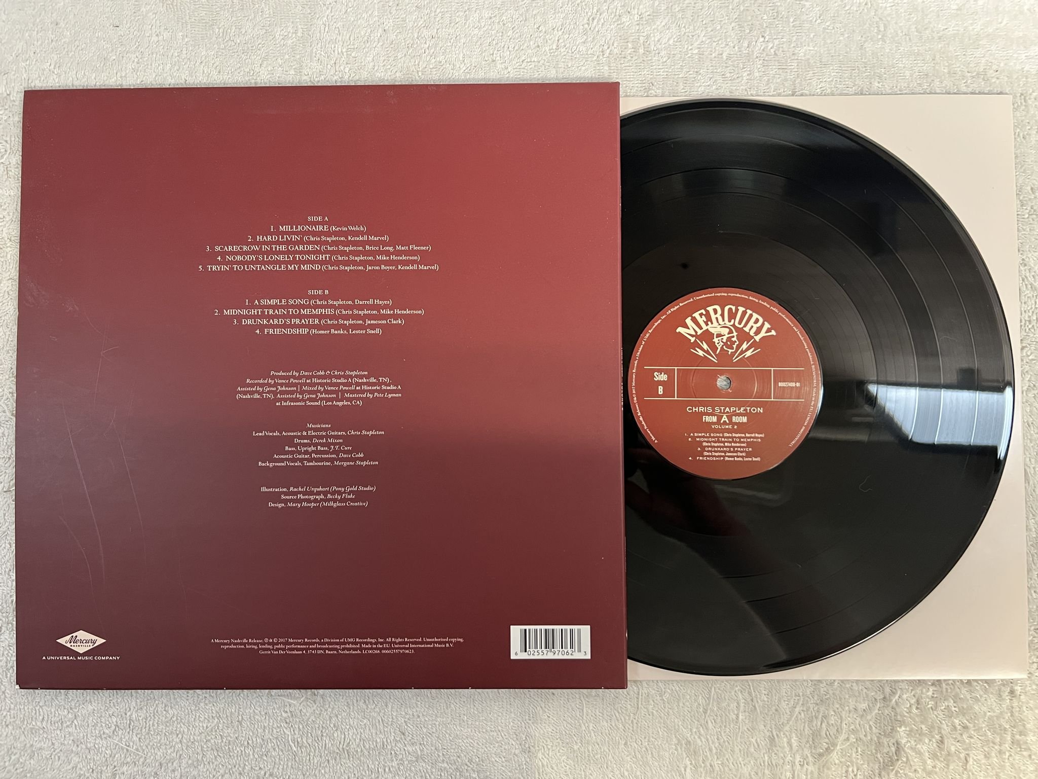 Omslagsbild för skivan CHRIS STAPLETON From A Room: Volume 2 LP 2017 MERCURY NASHVILLE B0027408-01