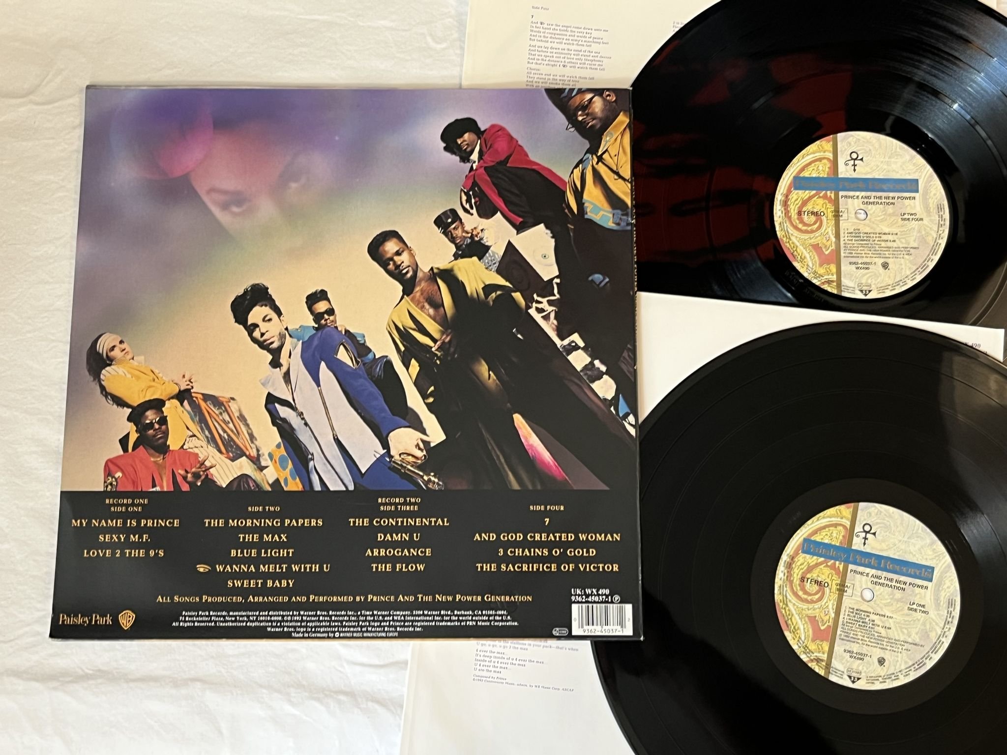 Omslagsbild för skivan PRINCE AND THE NEW POWER GENERATION love symbol 2xLP -92 PAISLEY PARK 9362450371