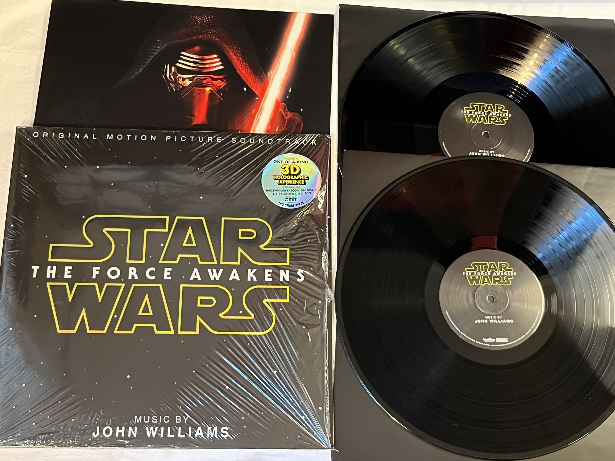 Omslagsbild för skivan JOHN WILLIAMS Star Wars: The Force Awake LP 2016 LUCASFILM LTD D002364401