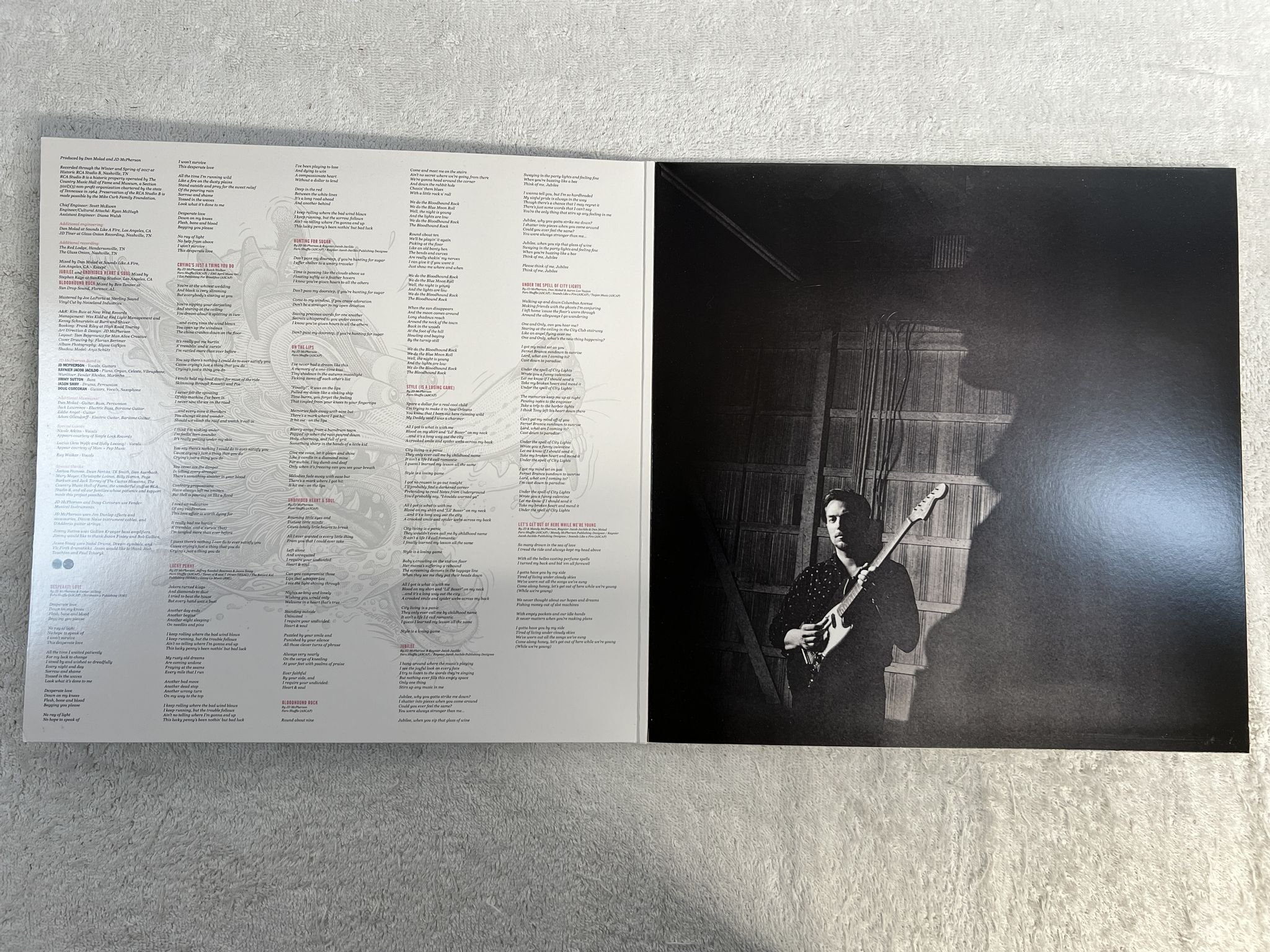 Omslagsbild för skivan Taj Mahal & Ry Cooder – Get On Board LP 2022 nonesuch 075597913552