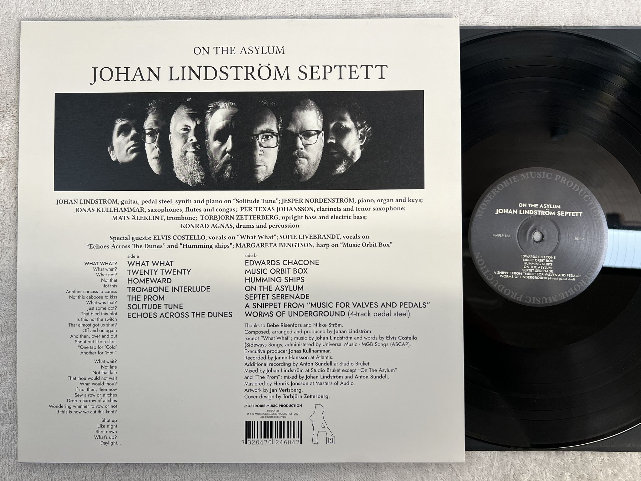 Omslagsbild för skivan Johan Lindström Septett – On The Asylum LP 2021 MOSEROBIE MUSIC MMPLP125