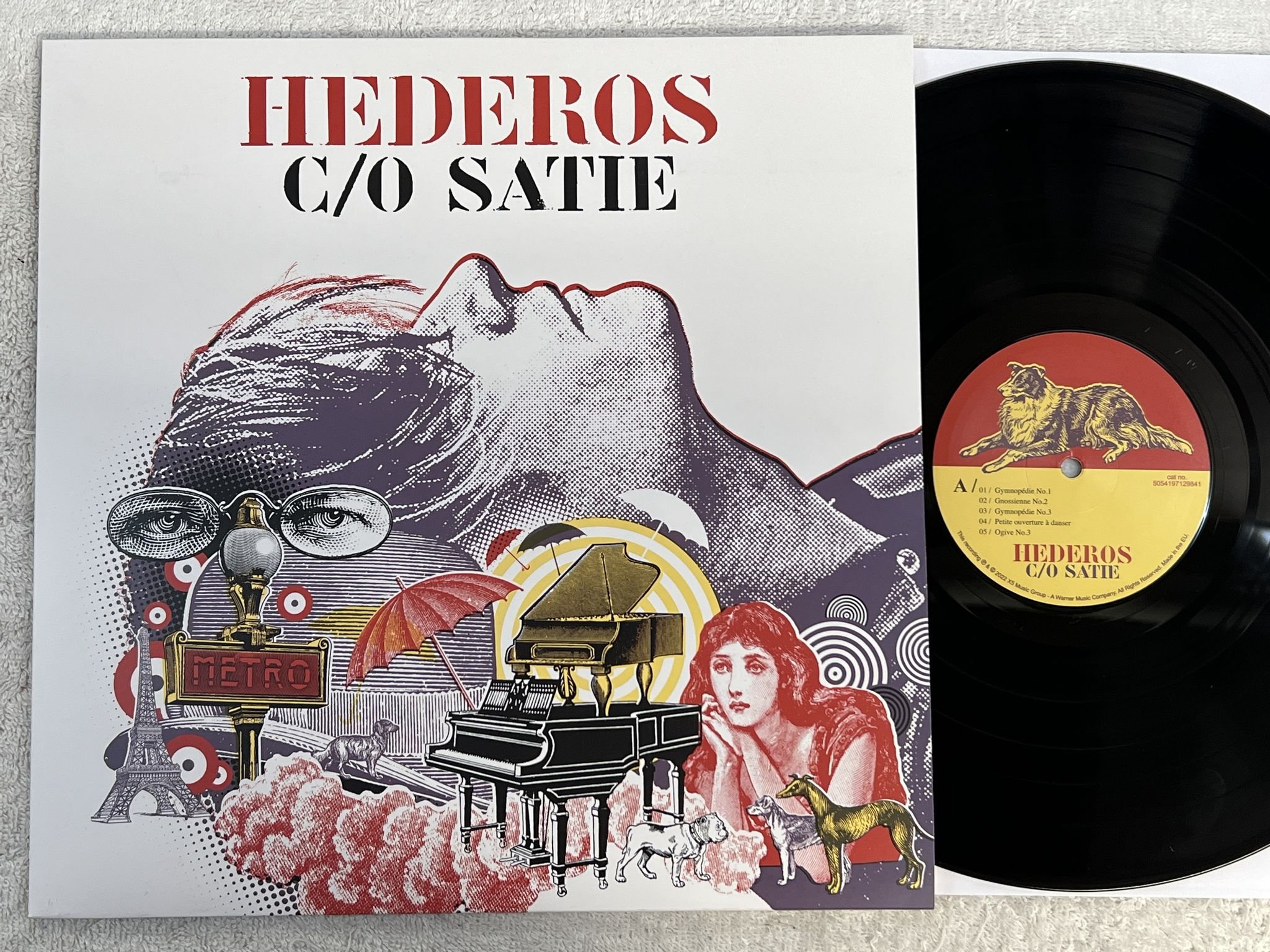 Omslagsbild för skivan Hederos C/O Satie LP 2022 Warner Music Group – 5054197129841