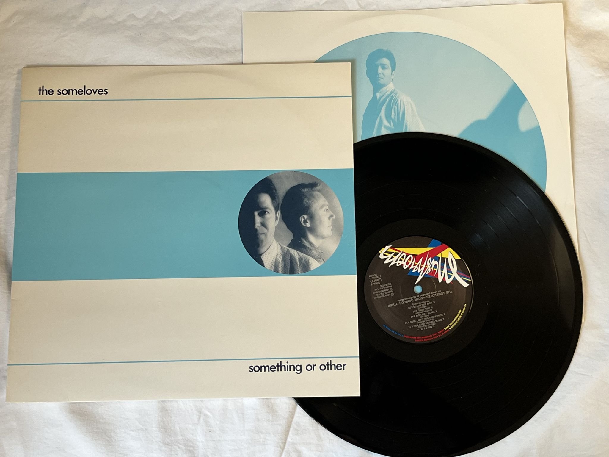 Omslagsbild för skivan THE SOMELOVES something or other LP -89 ncb WHITE LABEL L30163
