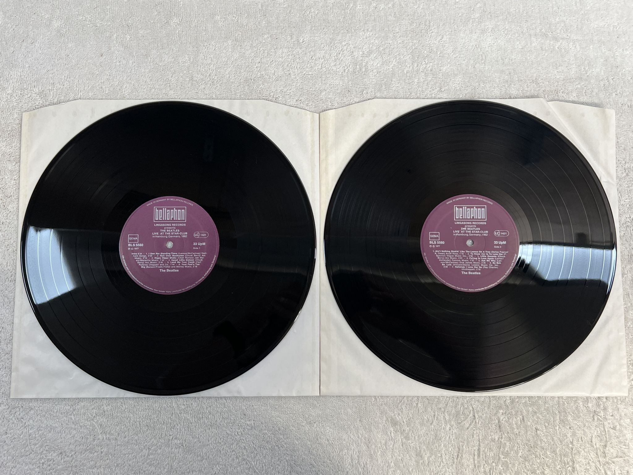 Omslagsbild för skivan THE BEATLES live at the star-club 2xLP -77 Ger BELLAPHON BLS 5560