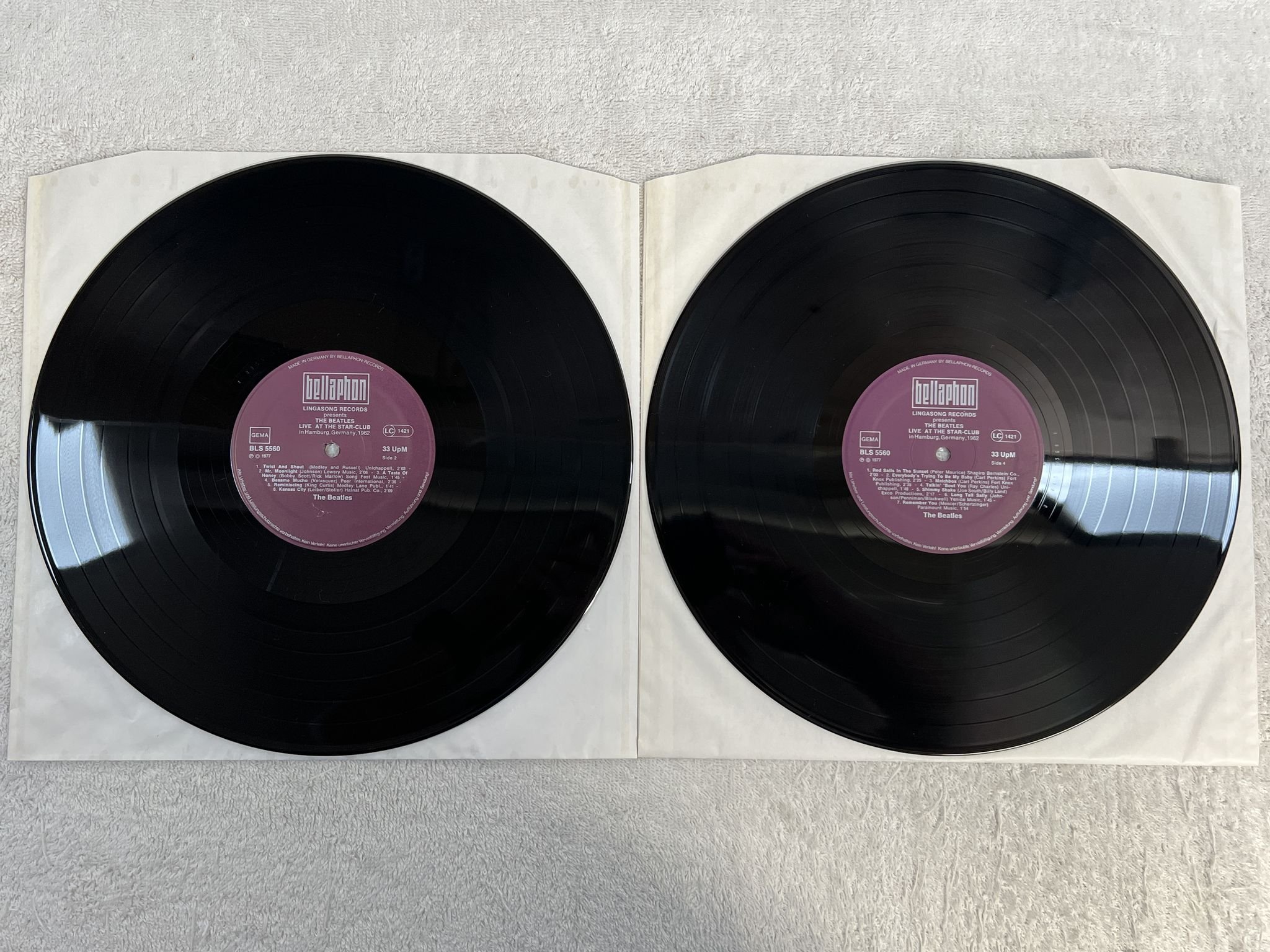 Omslagsbild för skivan THE BEATLES live at the star-club 2xLP -77 Ger BELLAPHON BLS 5560
