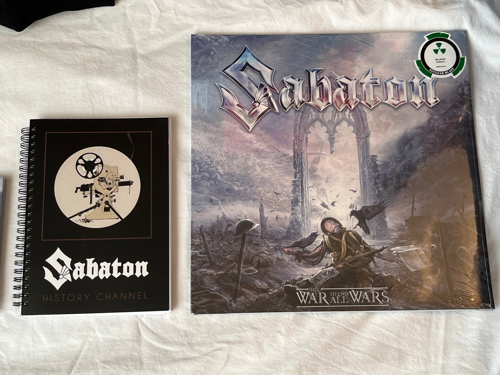Omslagsbild för skivan SABATON The War To End All Wars LP + GOODIE BAG + T-SHIRT (MEDIUM)