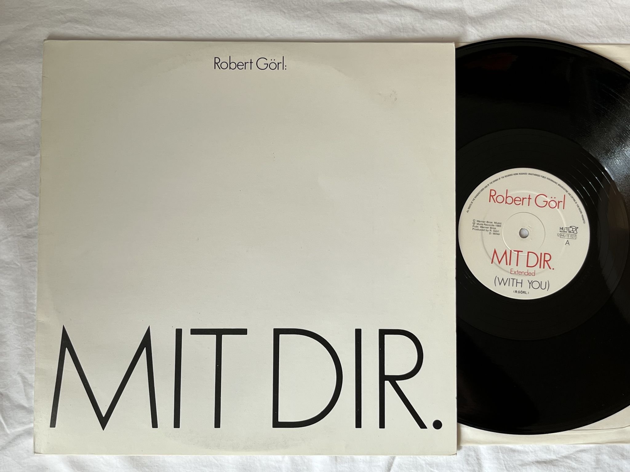Omslagsbild för skivan ROBERT GÖRL mit dir 12" -83 UK MUTE 12 MUTE 027 ** SYNTH-POP **