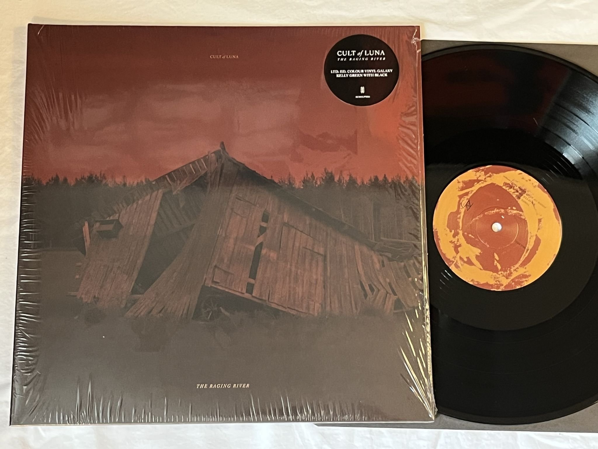 Omslagsbild för skivan CULT OF LUNA The Raging River LP 2021 RED CREEK RC001LPND5
