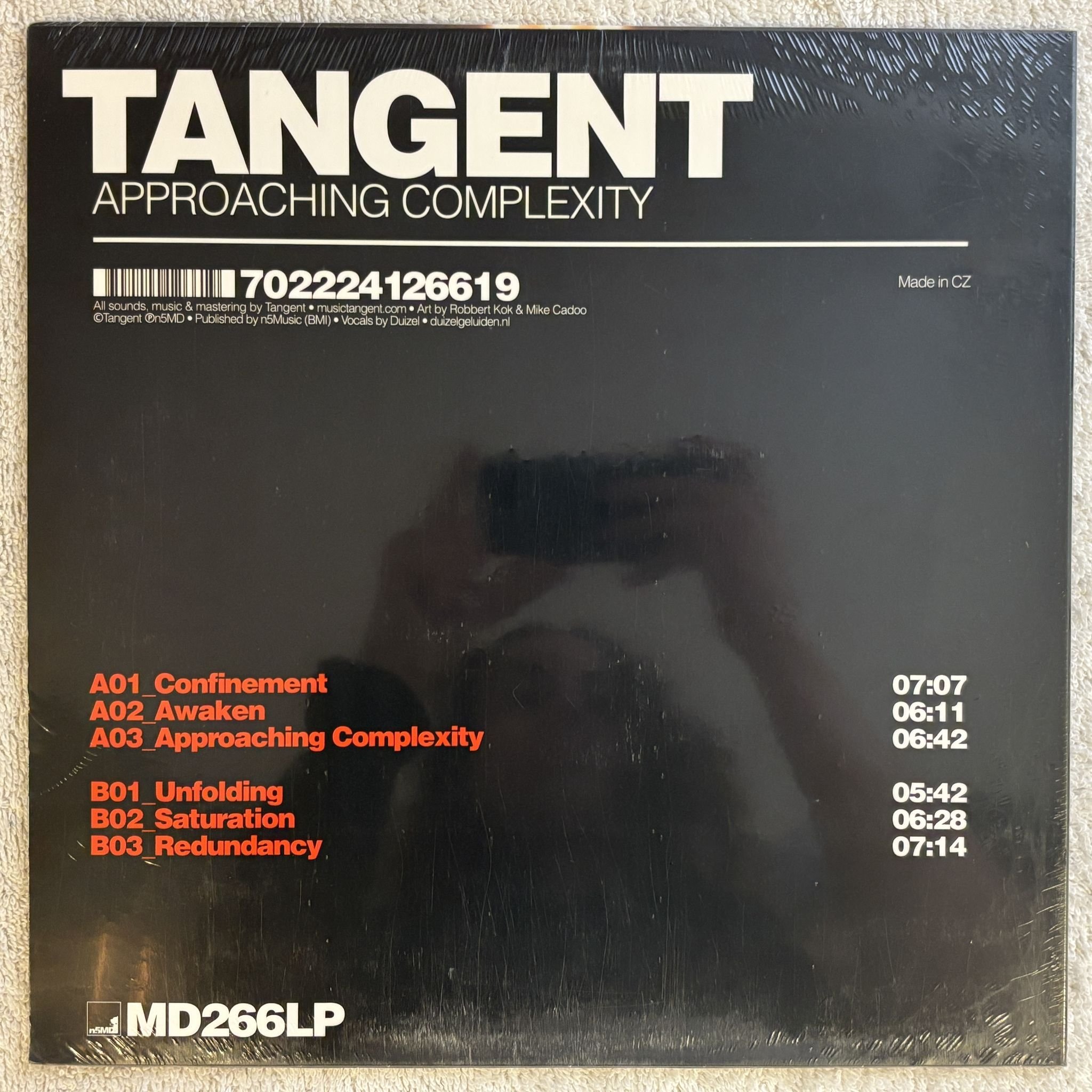Omslagsbild för skivan TANGENT Approaching Complexity LP -2018 US n5MD – MD266LP