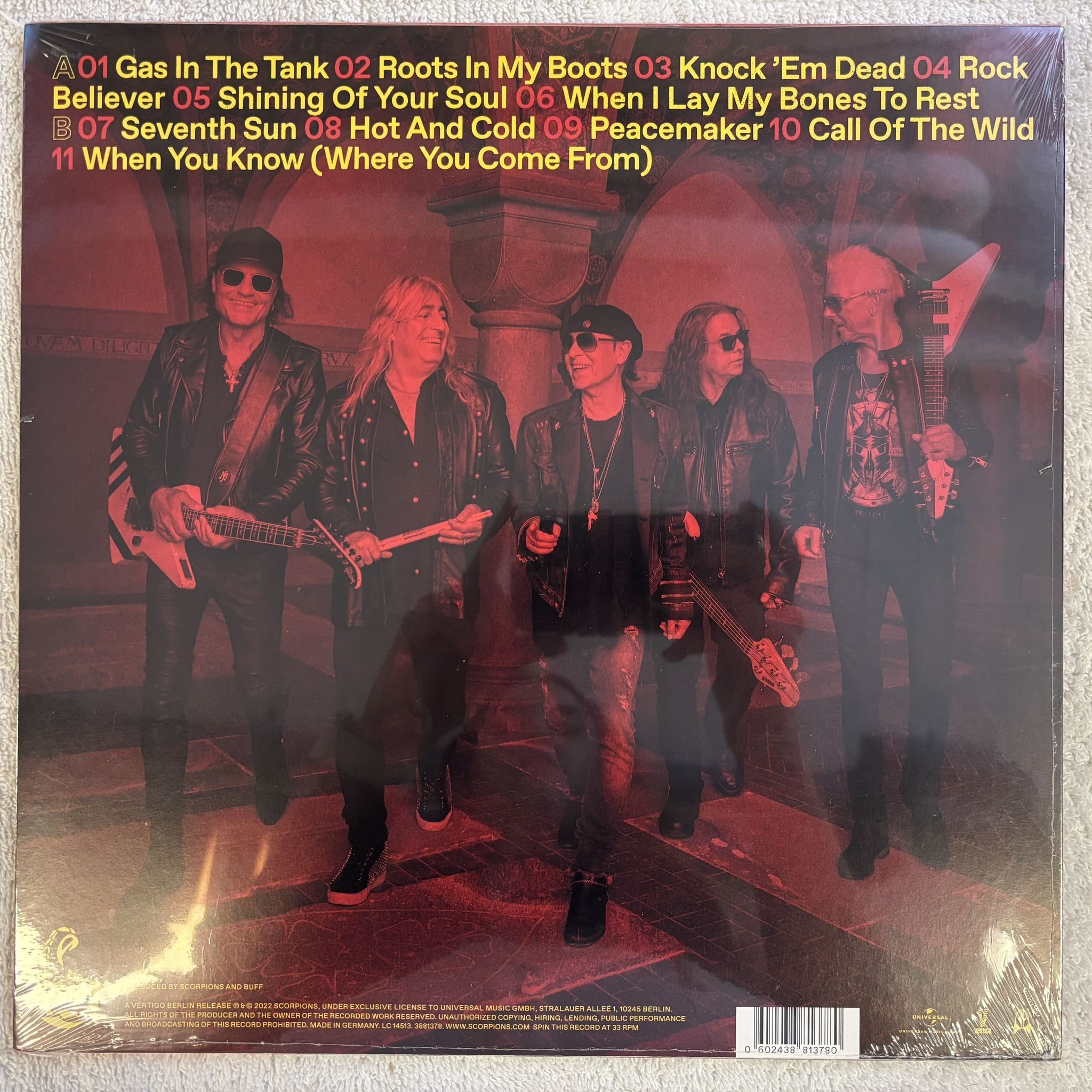 Omslagsbild för skivan SCORPIONS Rock Believer LP- 2022 Universal Music Group – 0602438813780