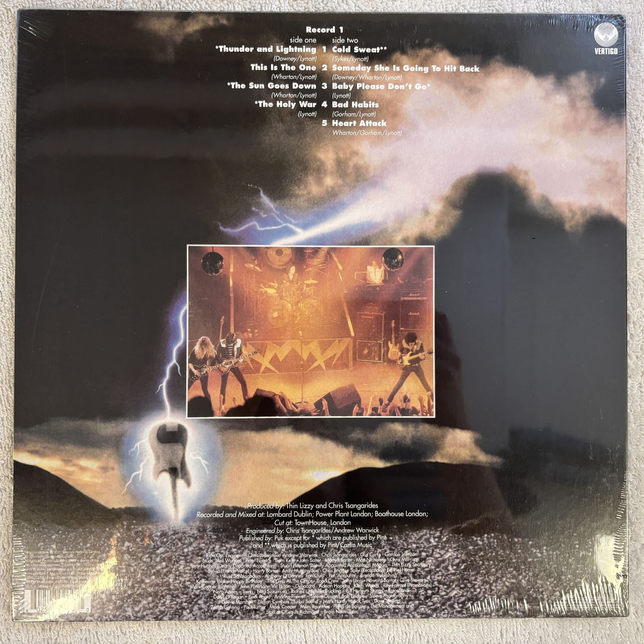 Omslagsbild för skivan THIN LIZZY Thunder And Lightning LP- 2020 Vertigo – 0802643