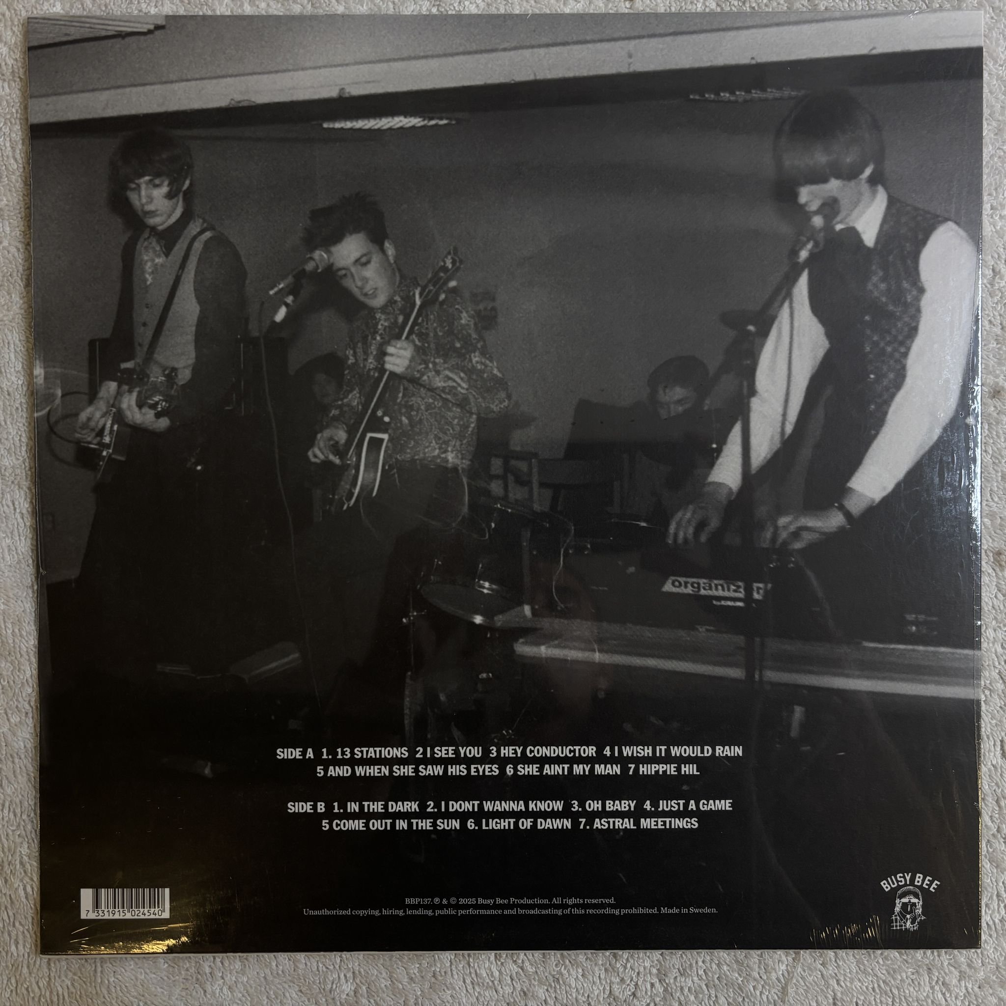 Omslagsbild för skivan CORNFLAKE ZOO Knights Of Fuzz LP- 2025 Busy Bee Production BBP-137-LP