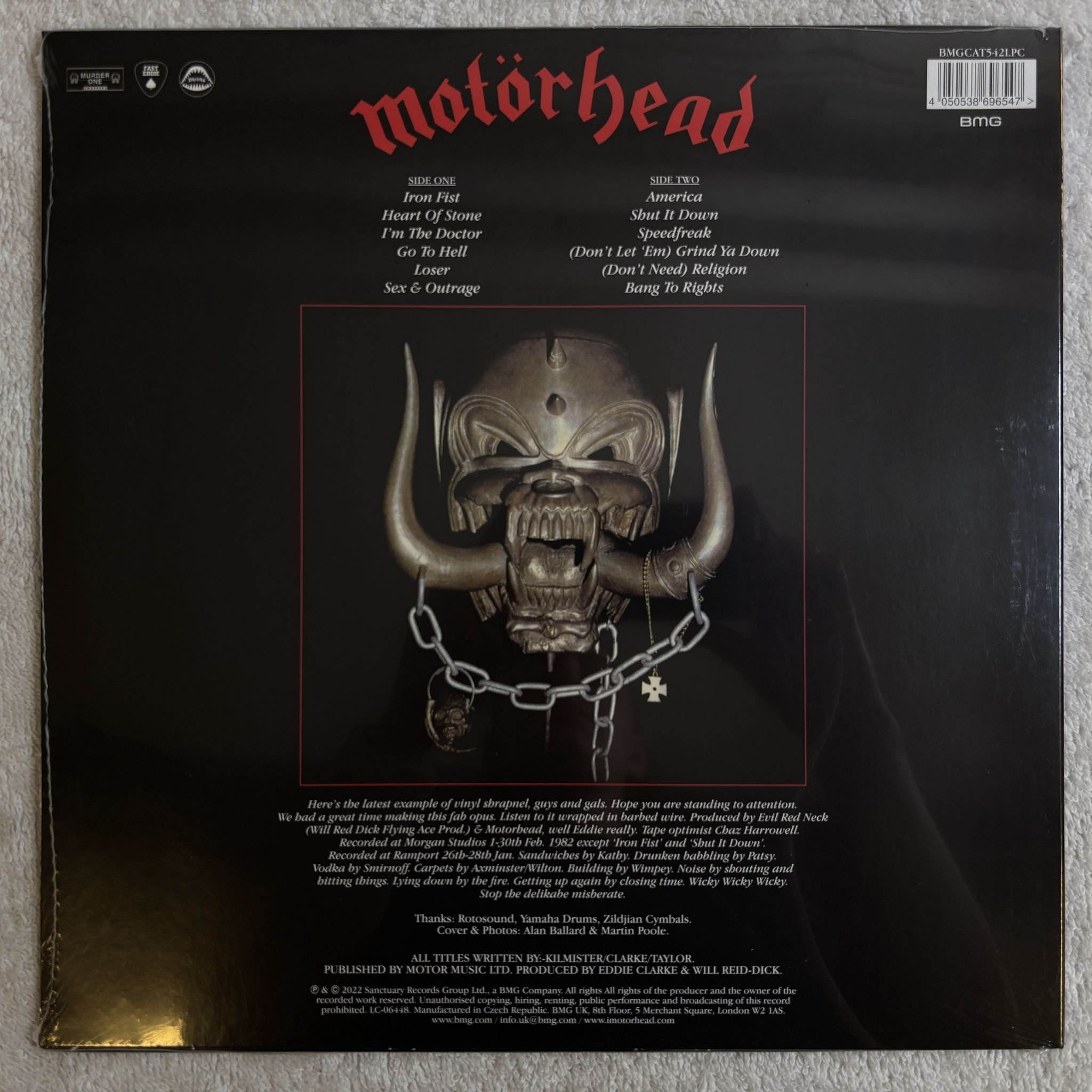 Omslagsbild för skivan MOTÖRHEAD Iron First LP- 2022 BMG BMGCAT542LPC