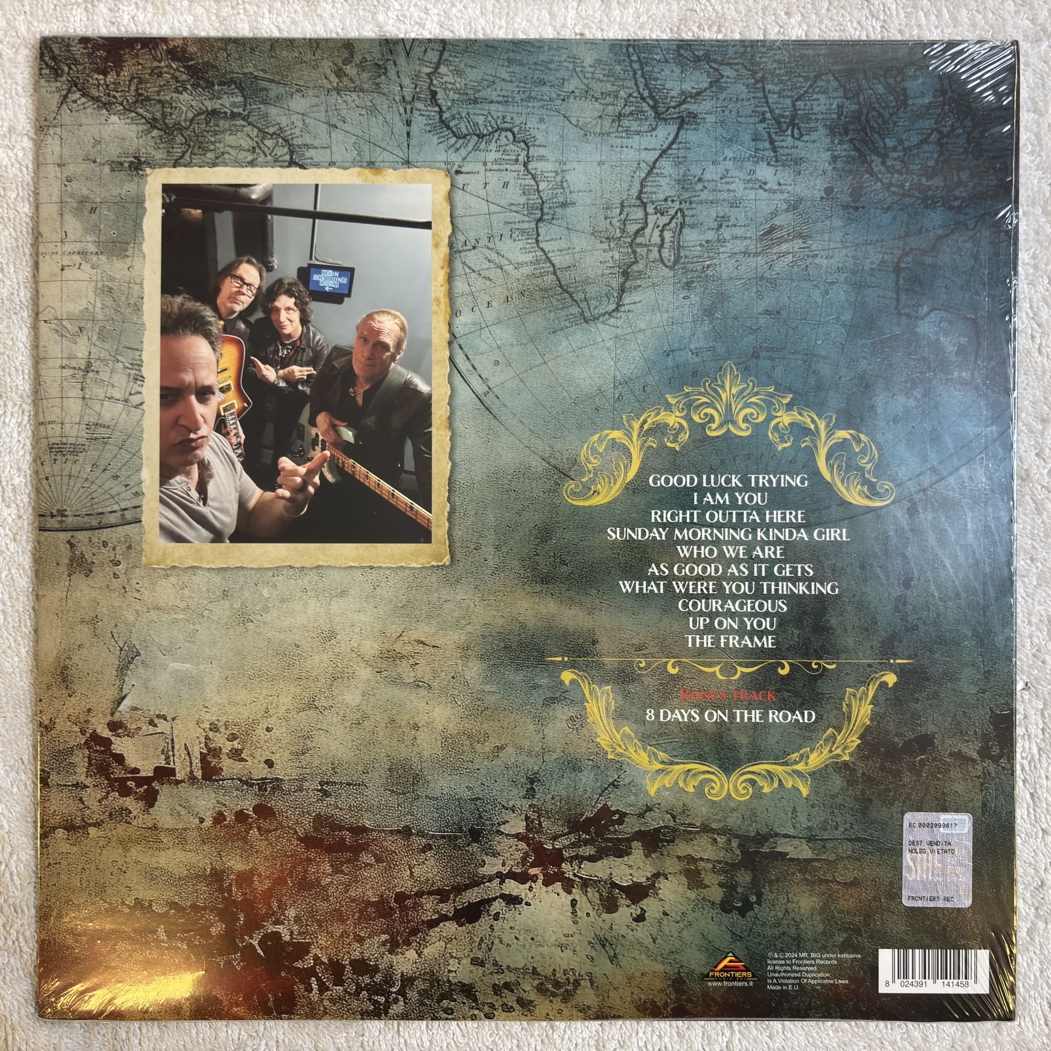 Omslagsbild för skivan MR. BIG Ten LP- 2024 Frontiers Music SRL FR LP 1414