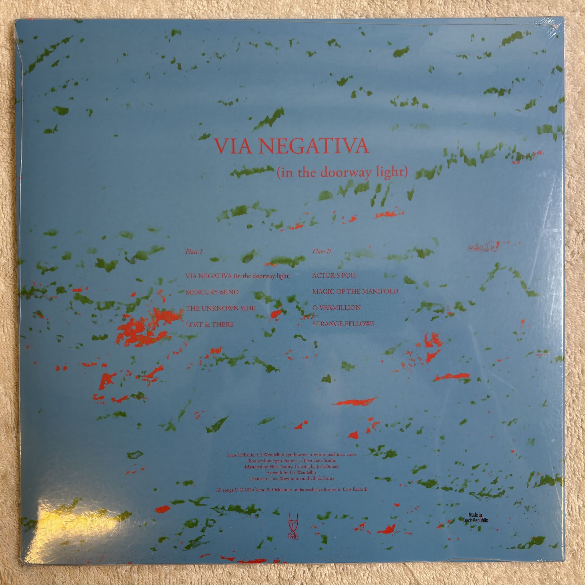 Omslagsbild för skivan XENO & OAKLANDER – Via Negativa LP- 2024 Dais Records DAIS235